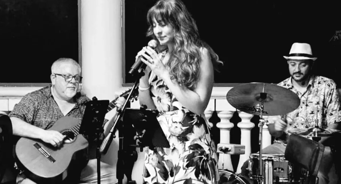 SUNDAY JAZZ - BOSSA JOY BAND