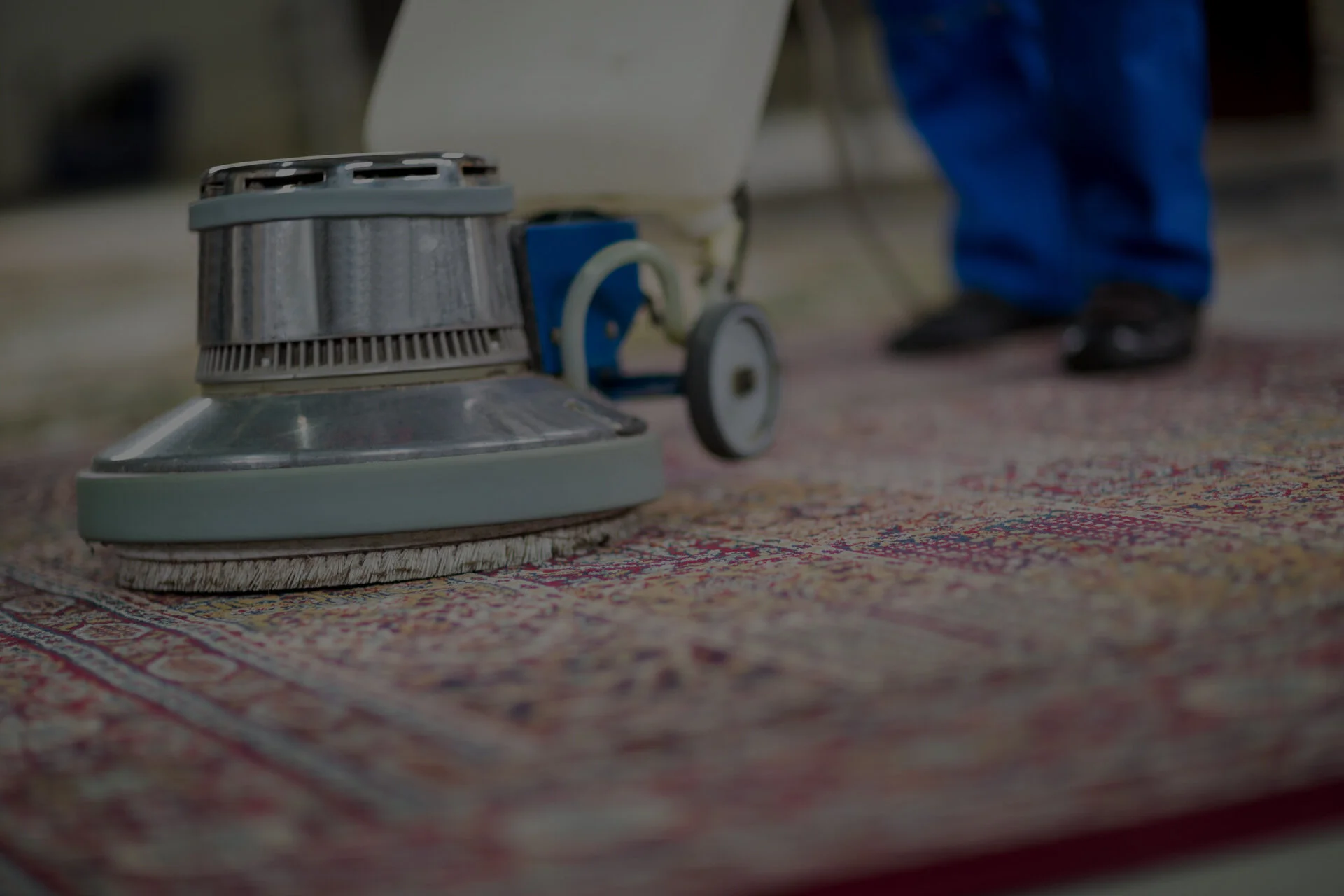 Area-rug-dark.jpg