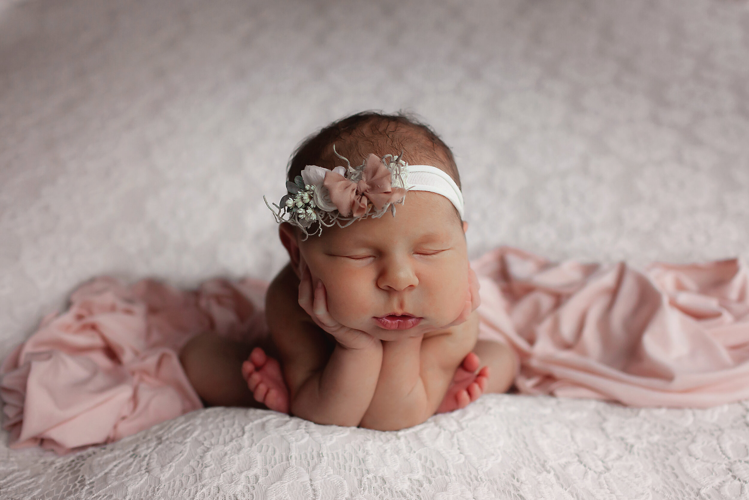 Indianapolis-newborn-maternity-childrens-photographer-ArianaE-0052.jpg
