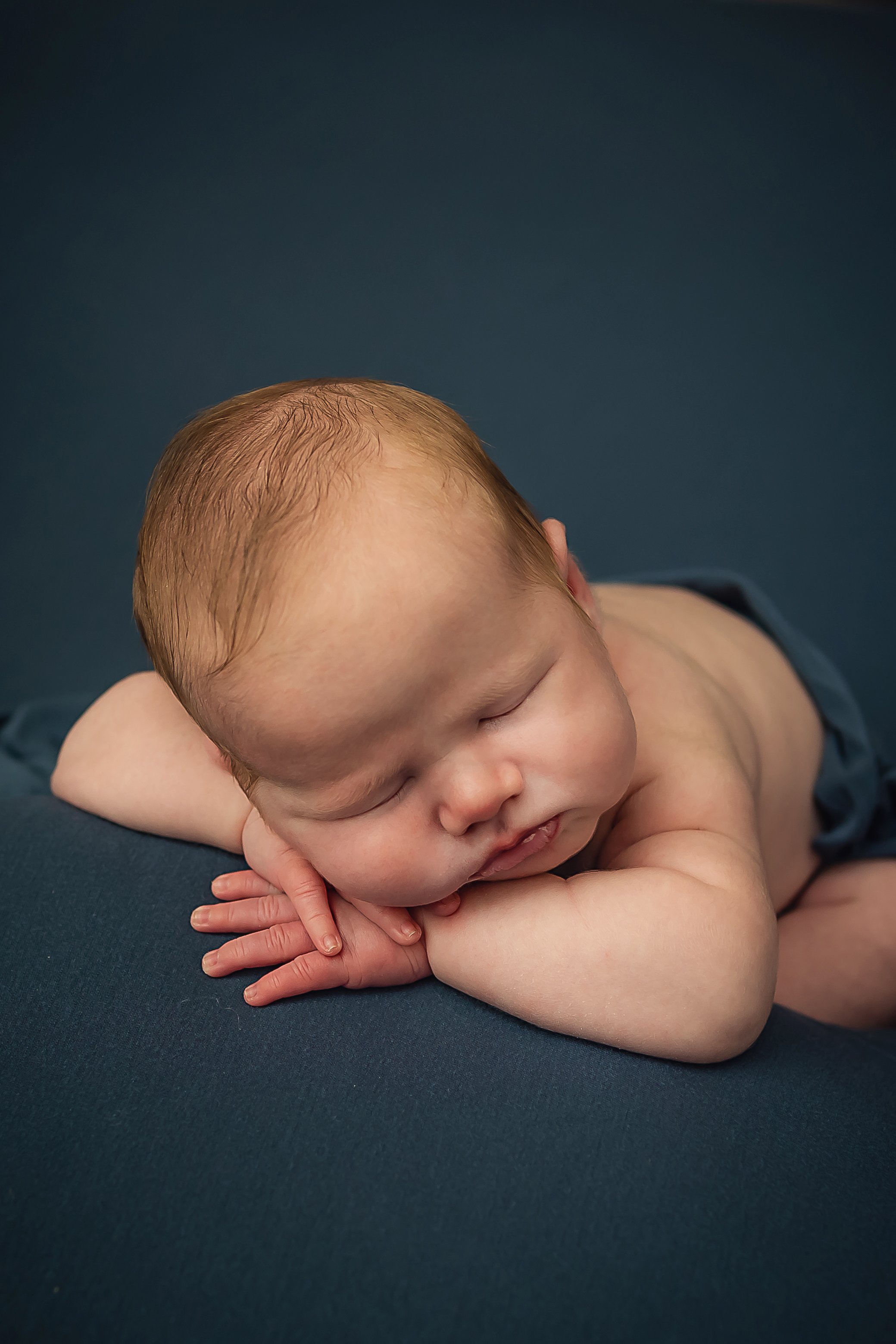 Indianapolis-maternity-newborn-photographer-ShaneP-0080.jpg
