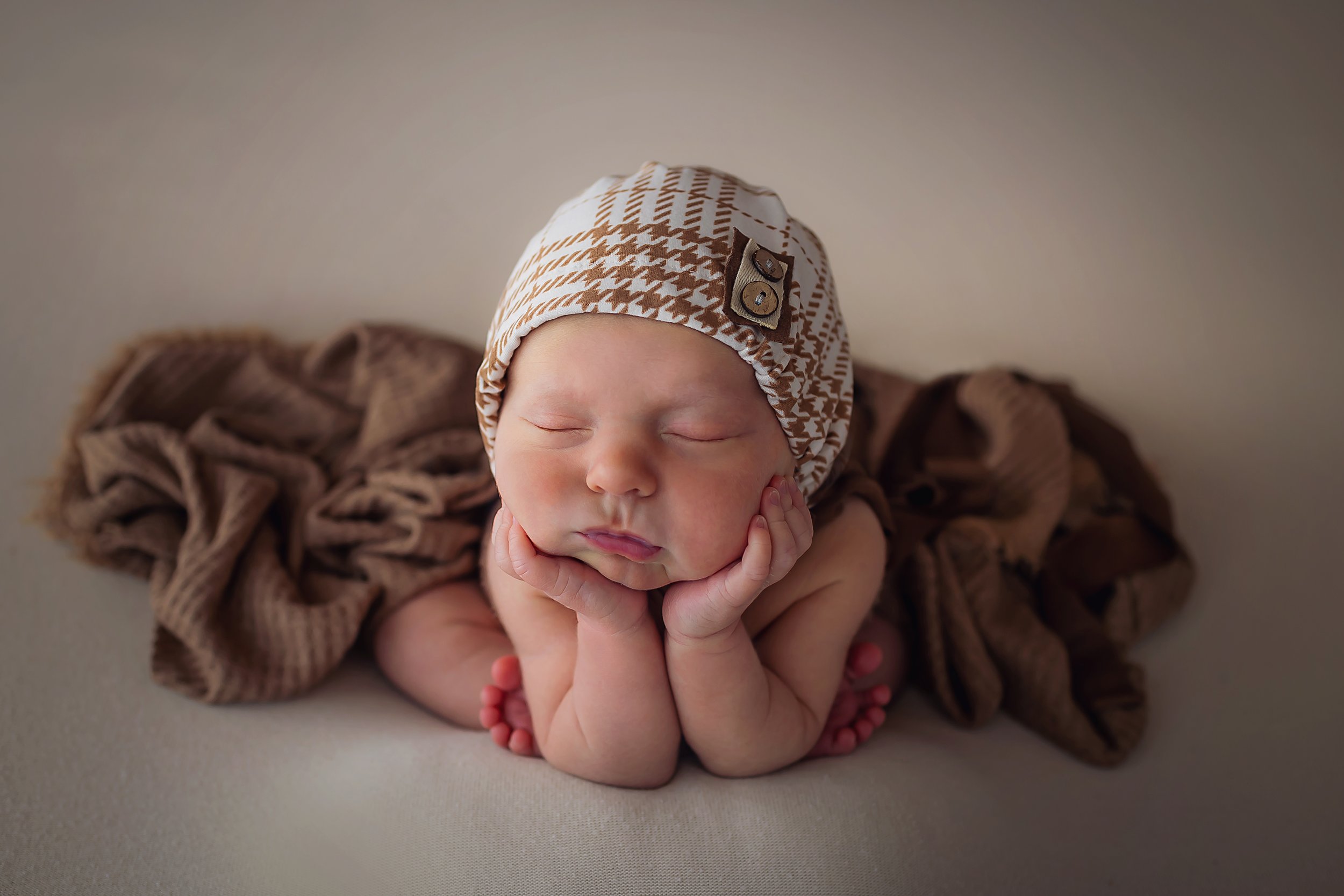 Indianapolis-maternity-newborn-photographer-HawkeH-1543.jpg