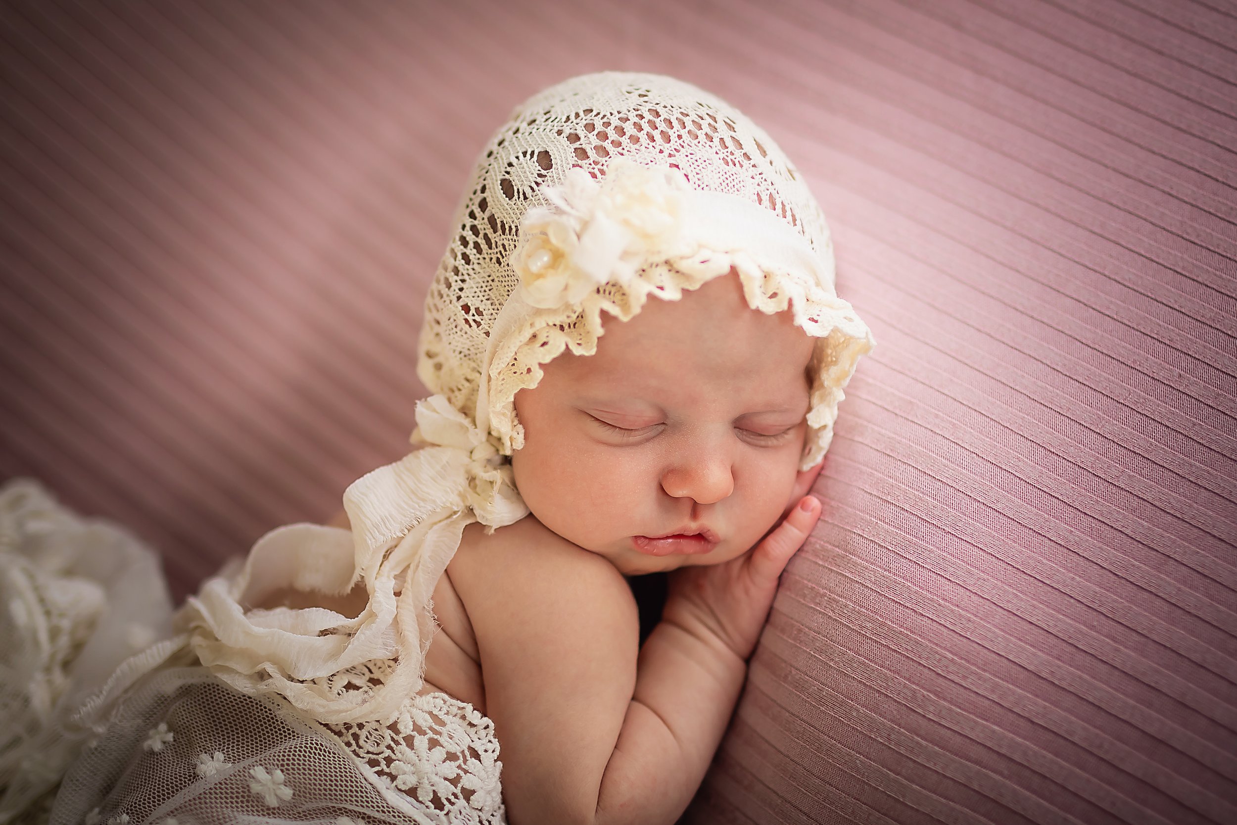 Indianapolis-newborn-photographer-Kinley-0381.jpg