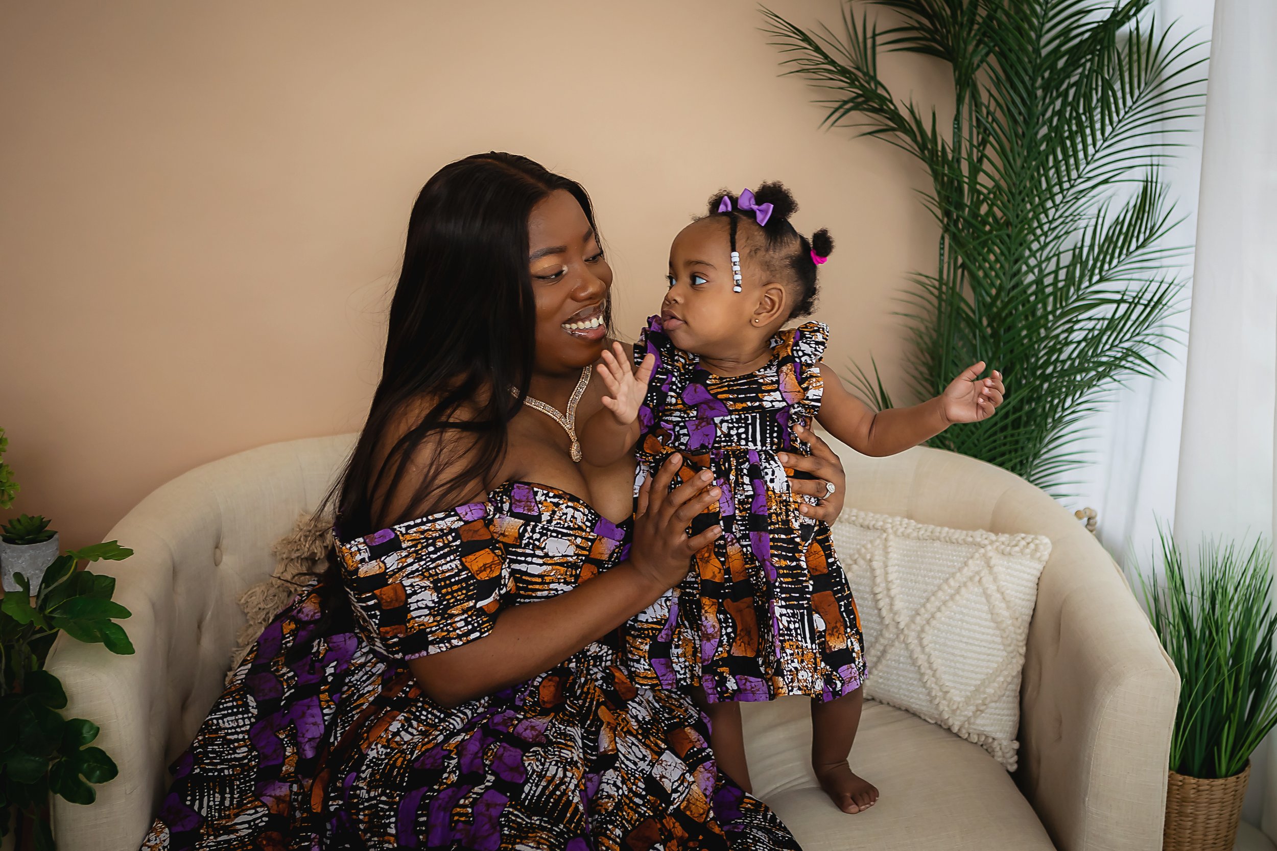 Indianapolis-newborn-photographer-Chikamsi1yr-0785.jpg