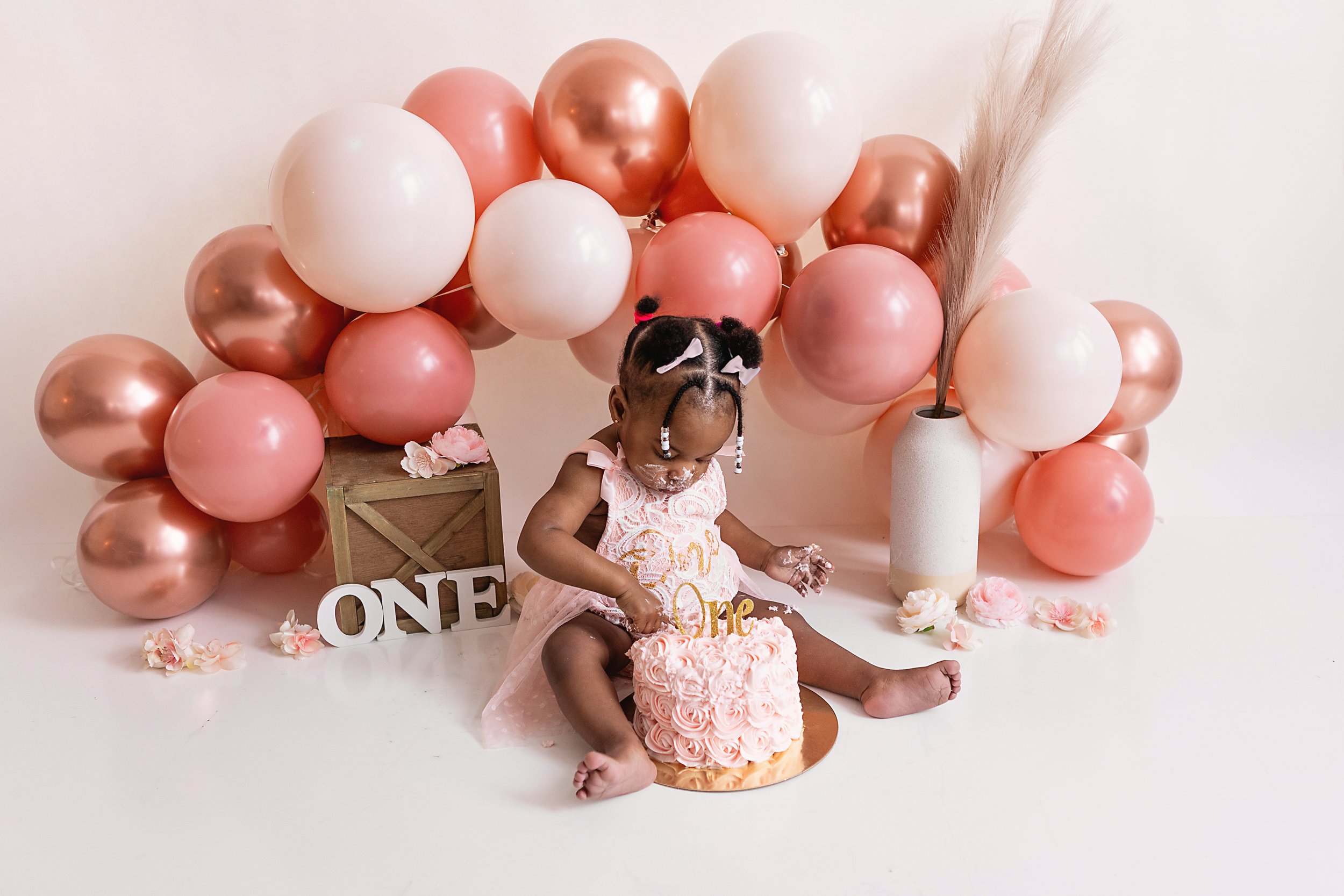 Indianapolis-newborn-photographer-Chikamsi1yr-1152.jpg