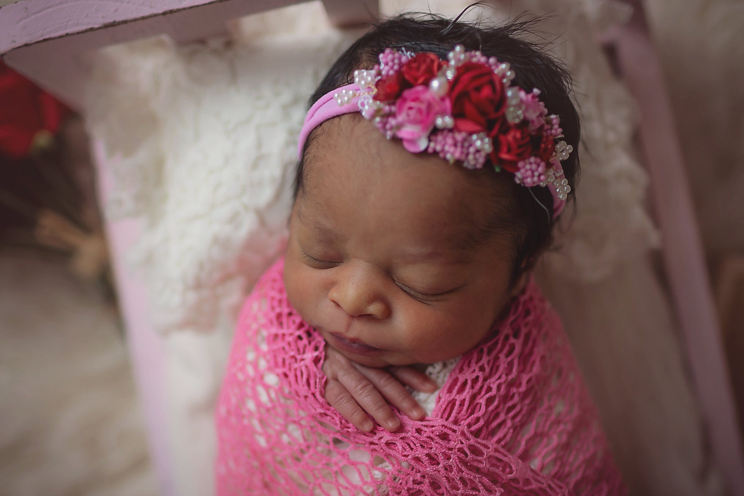 Indianapolis-Newborn-Photographer-MariyahJ-0015.jpg