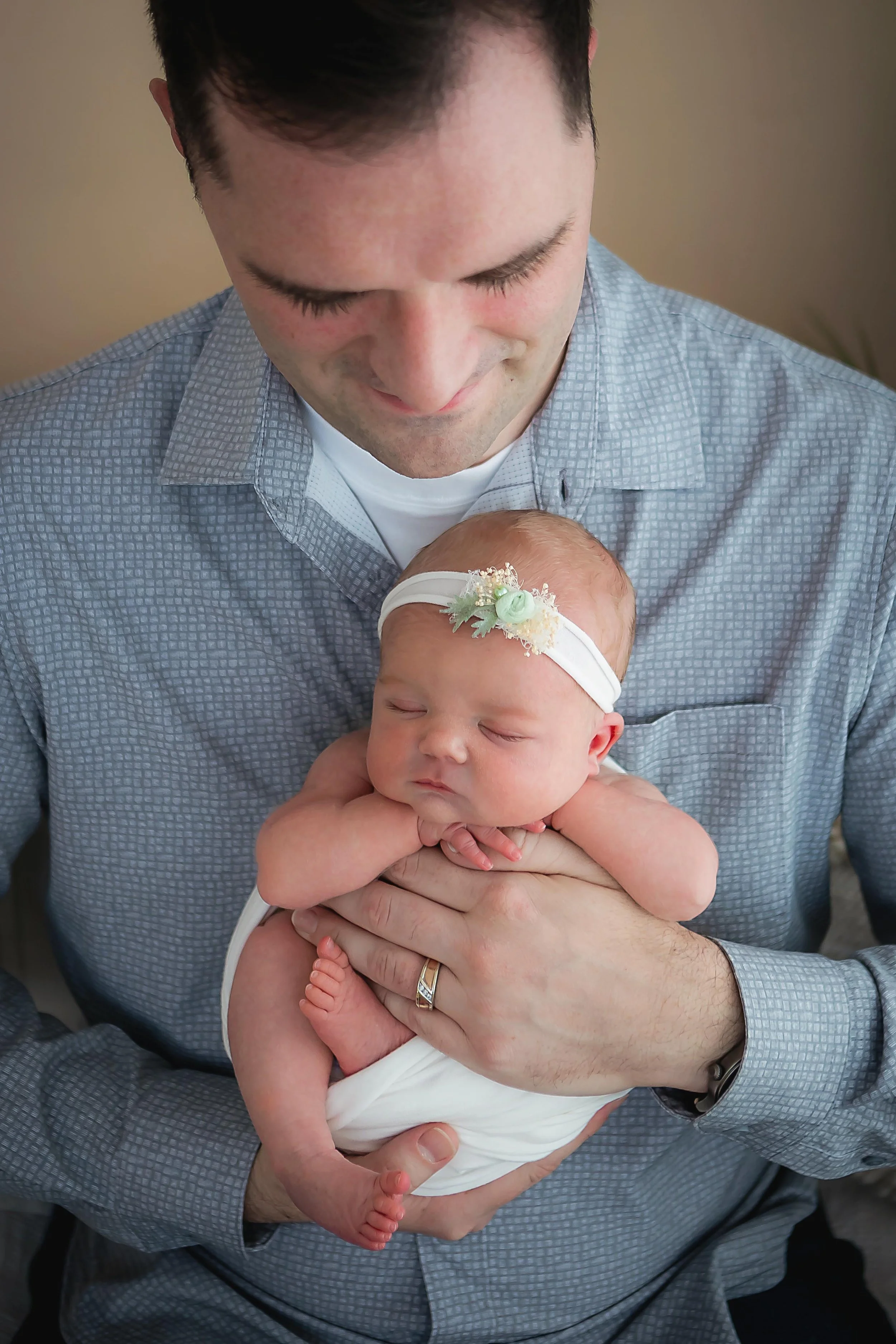 Why Dads Are Always Glad They Said Yes to Newborn Photos | Indianapolis Newborn Photographer