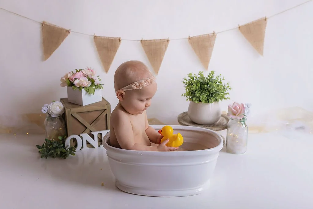 indianapolis-cake-smash-bath-tub-clean-up.jpg