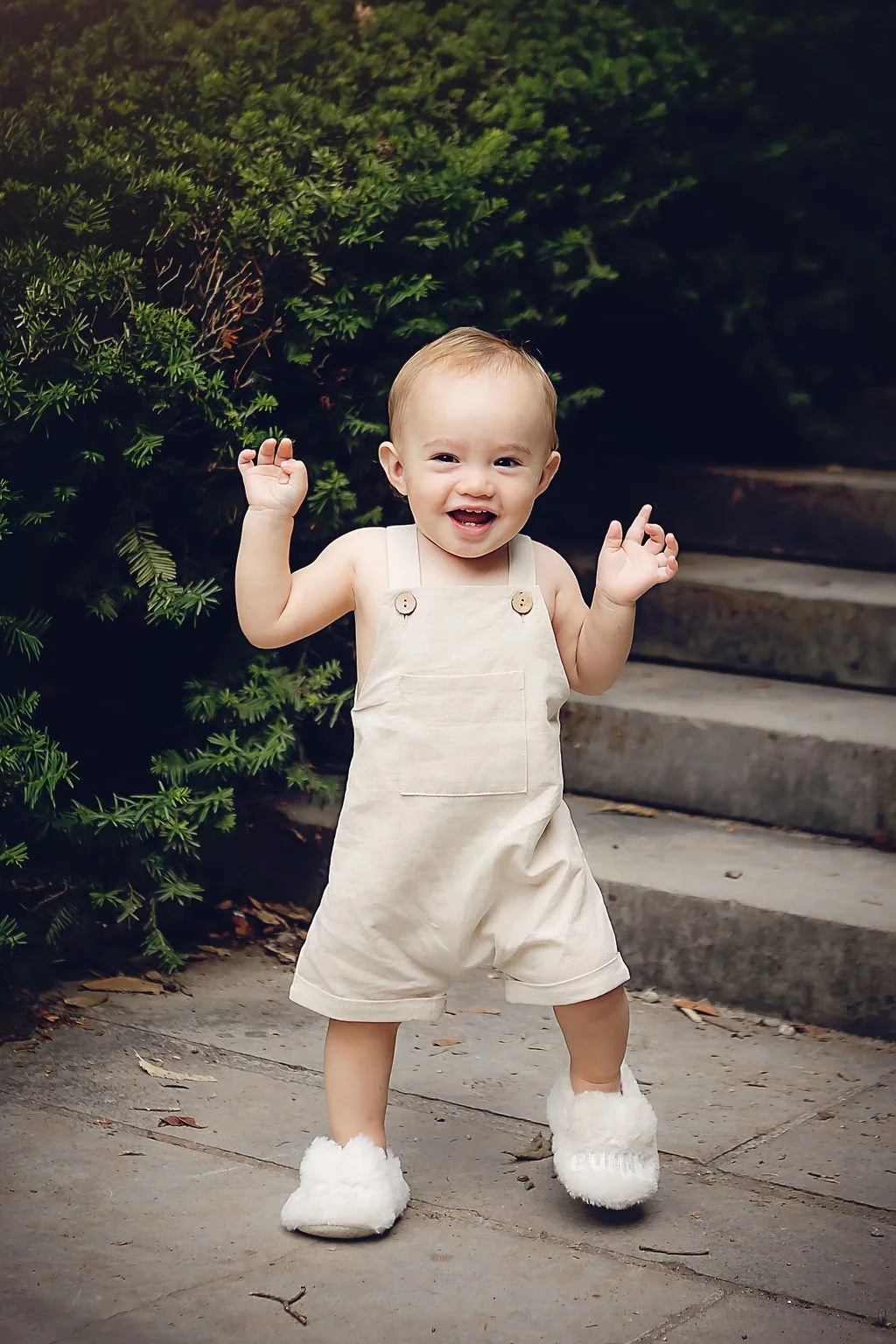 indianapolis-one-year-photography-outdoor-session.jpg