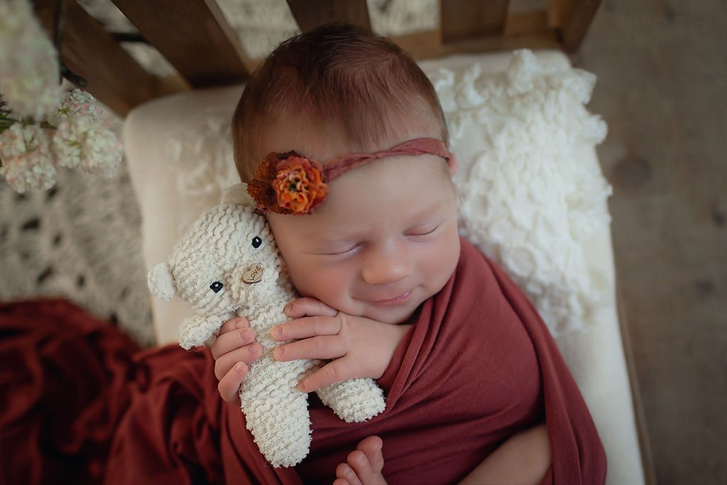 indianapolis-newborn-photography-gallery-baby-girl-with-bear.jpg