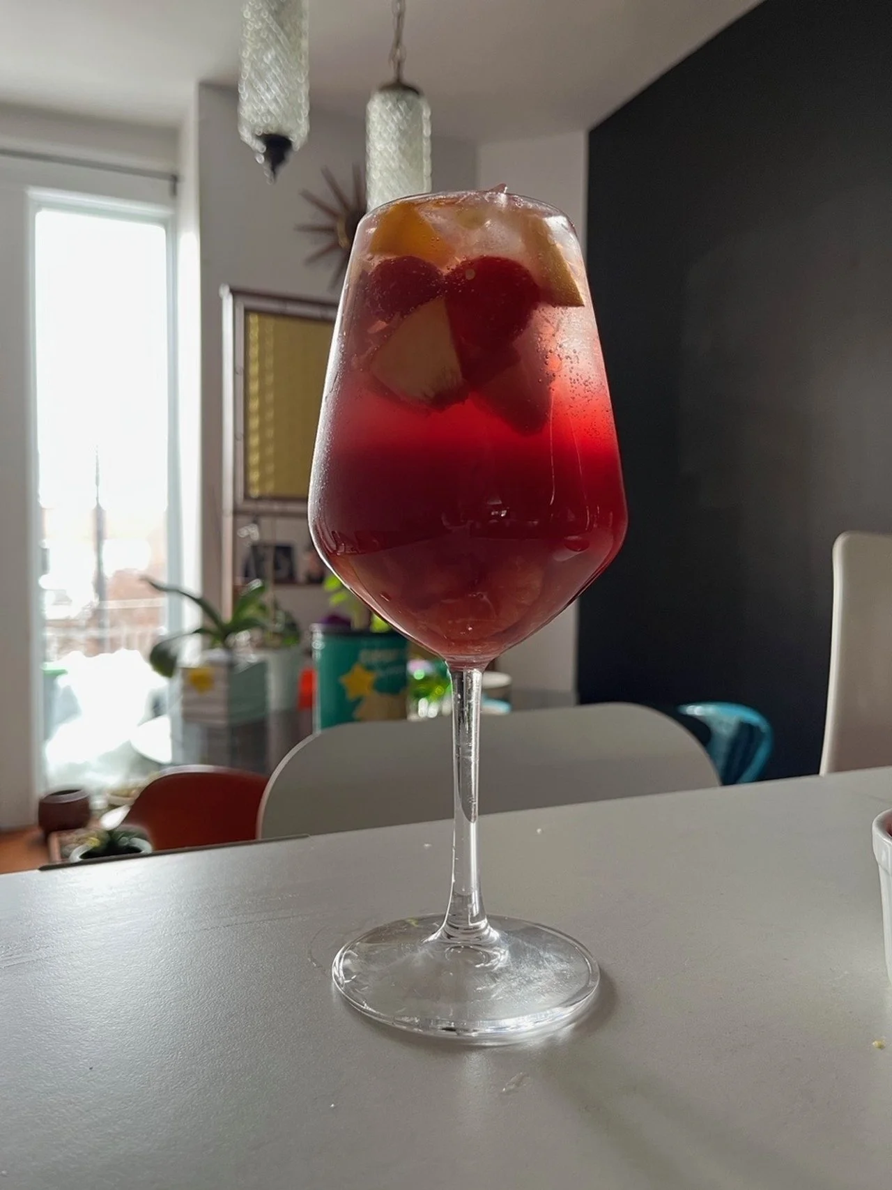 2 Cocktails estivaux à réaliser avec les vins Double Vie et Sparkling Ice.