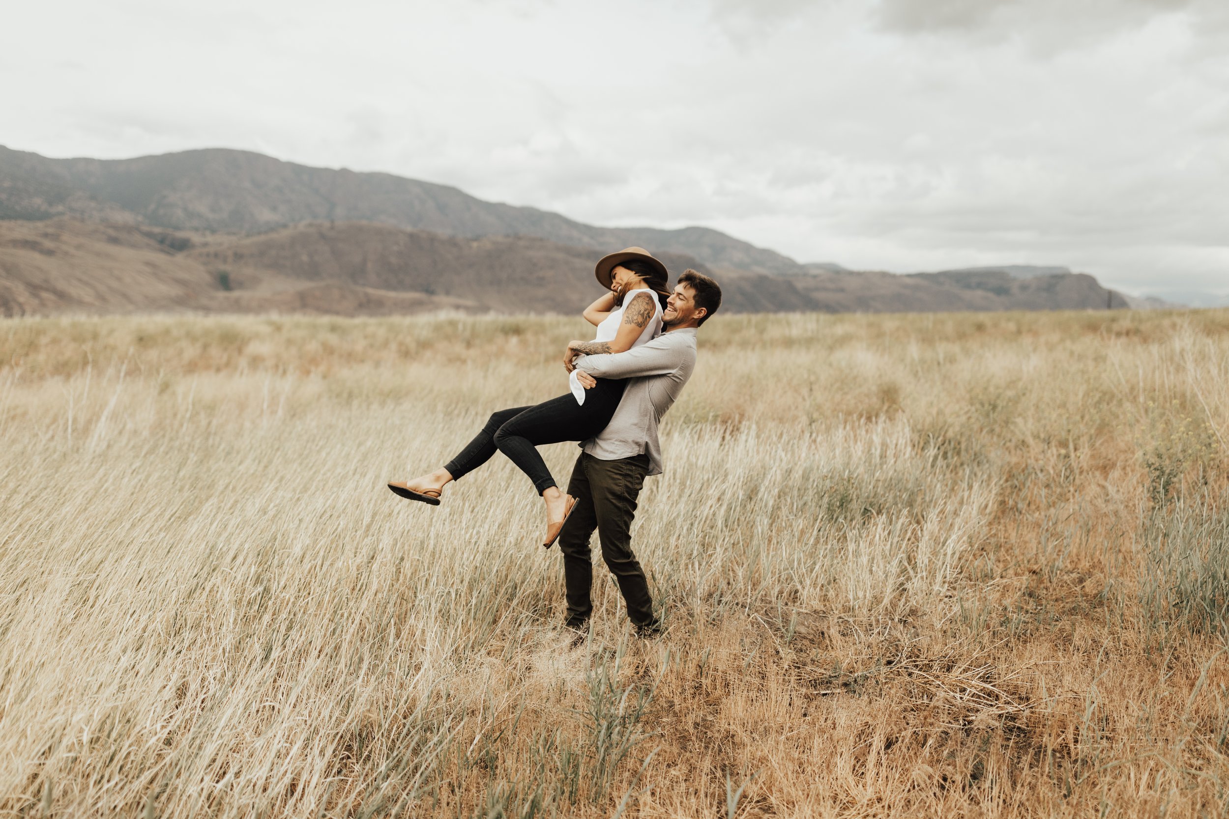 Kiana.Garret.Engagement.AGphotos-13.jpg
