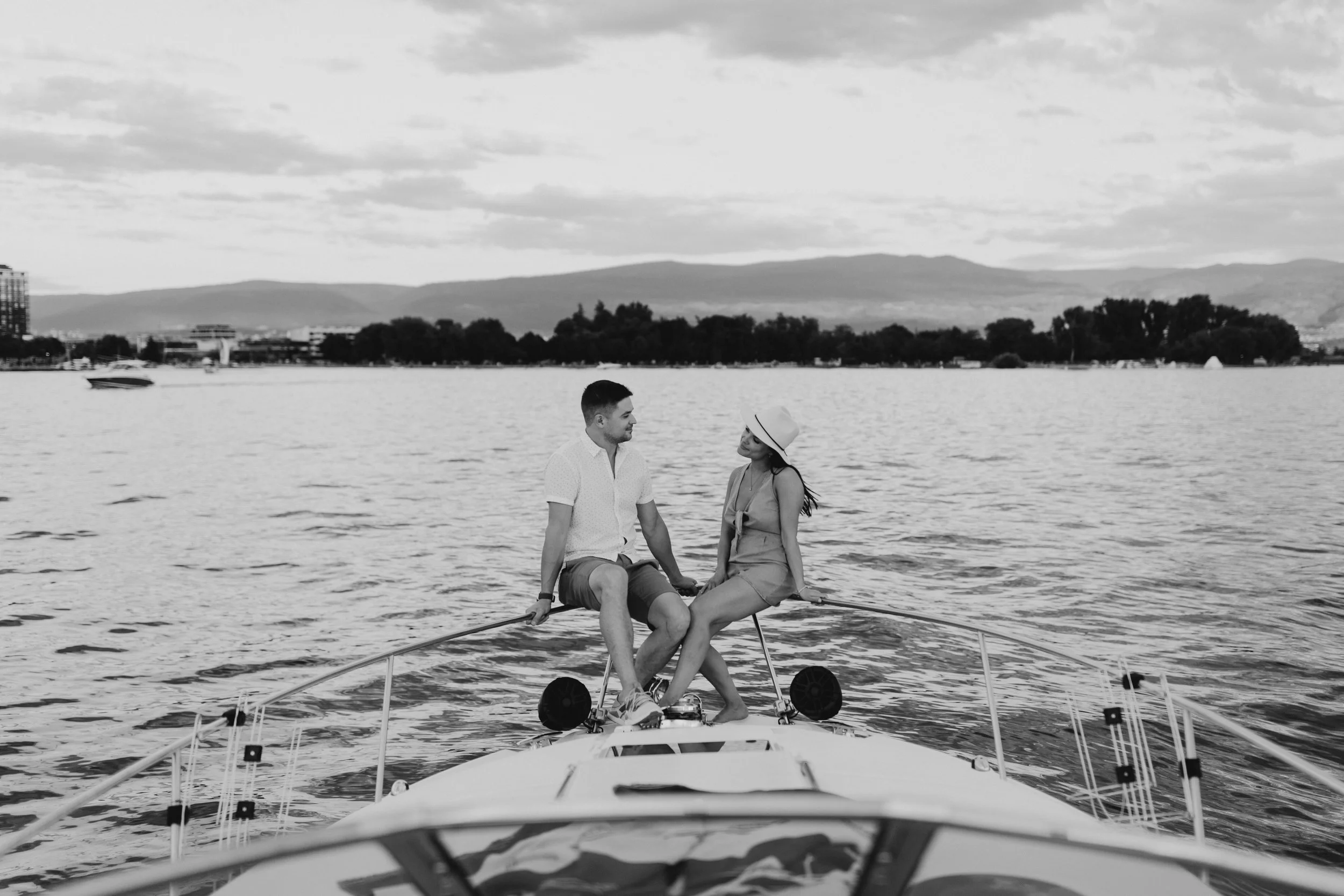 Engagement2020.BW.AGphotos-43.jpg