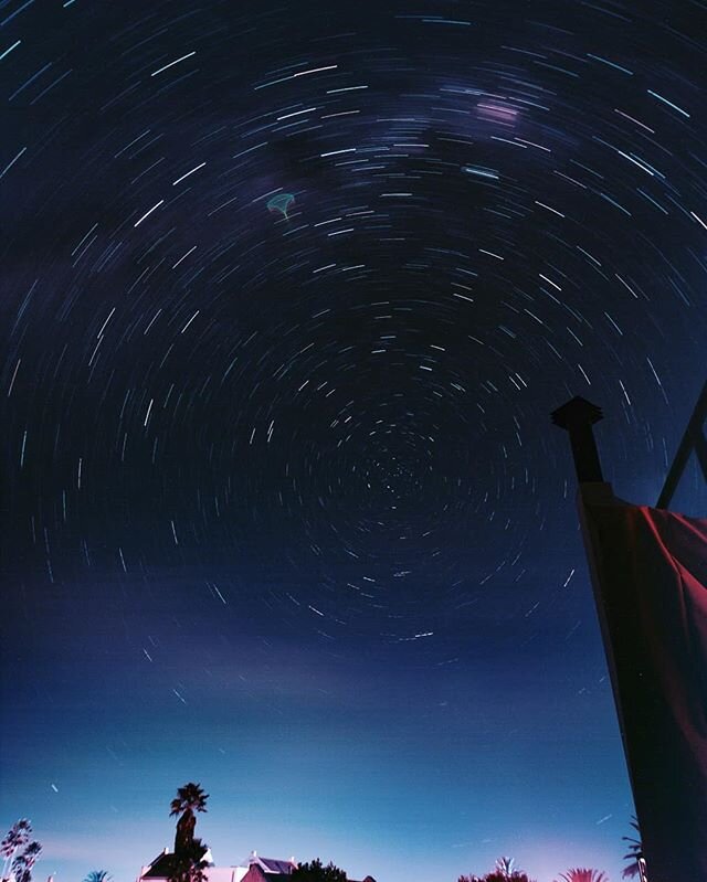 The South Celestial Pole. You need to know where it is for setting up astrophotography equipment on your stoep. #equatorialmount #sidereal #startrails