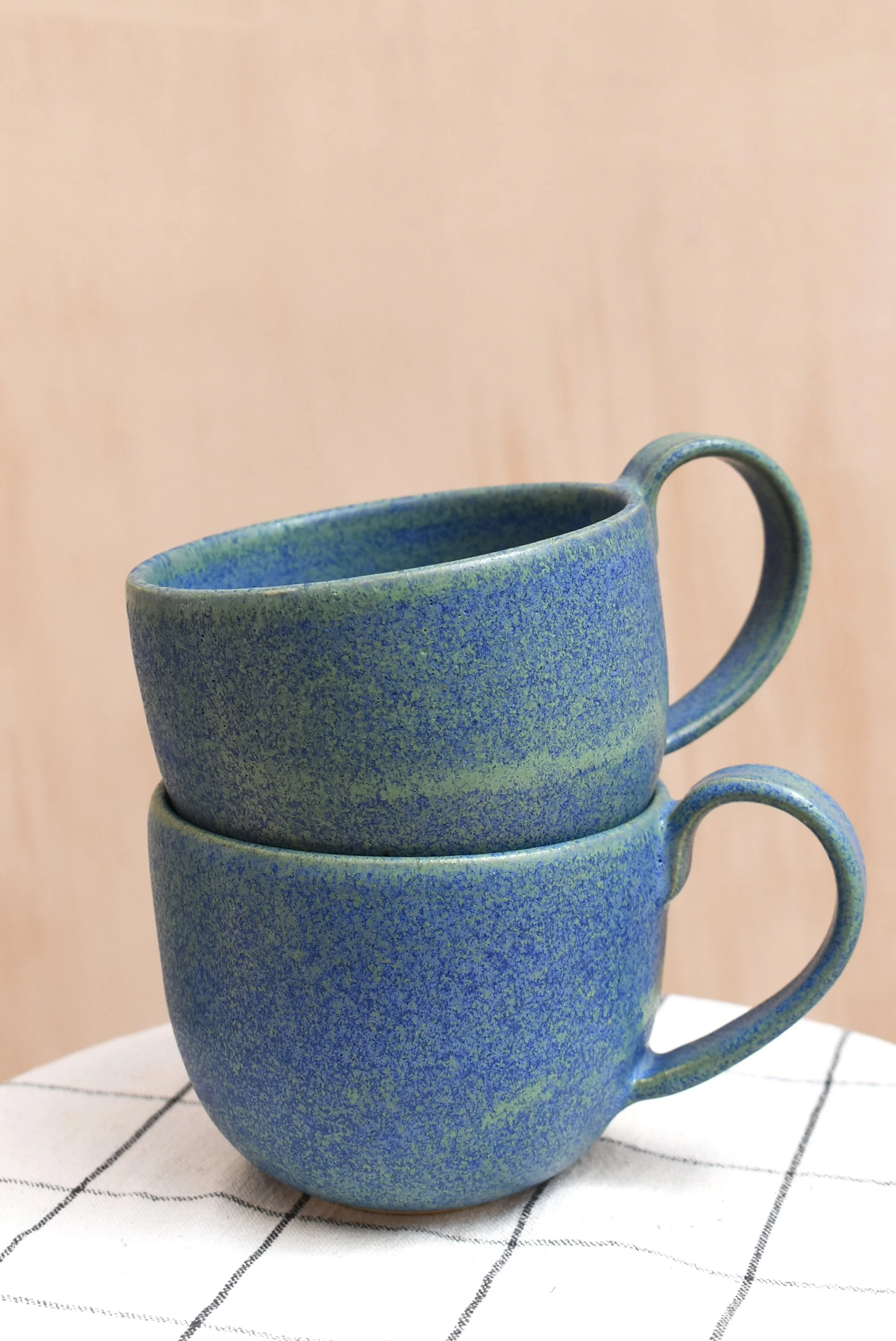 FOREDAYS JUNIPER LOOP HANDLE MUG 2.jpg