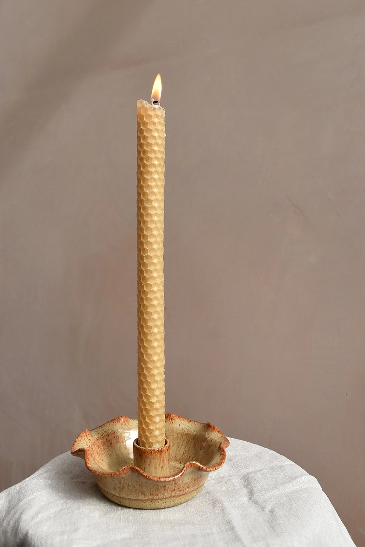 FOREDAYS SHINO FRILL CANDLEHOLDER.jpg