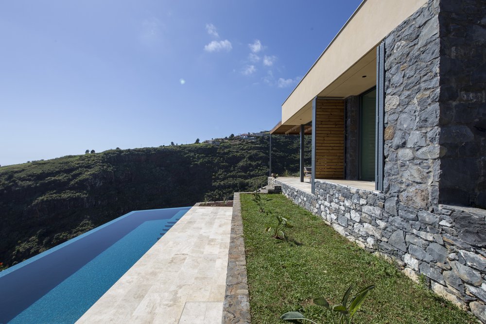 mayerselders-rockvillas-06.jpg