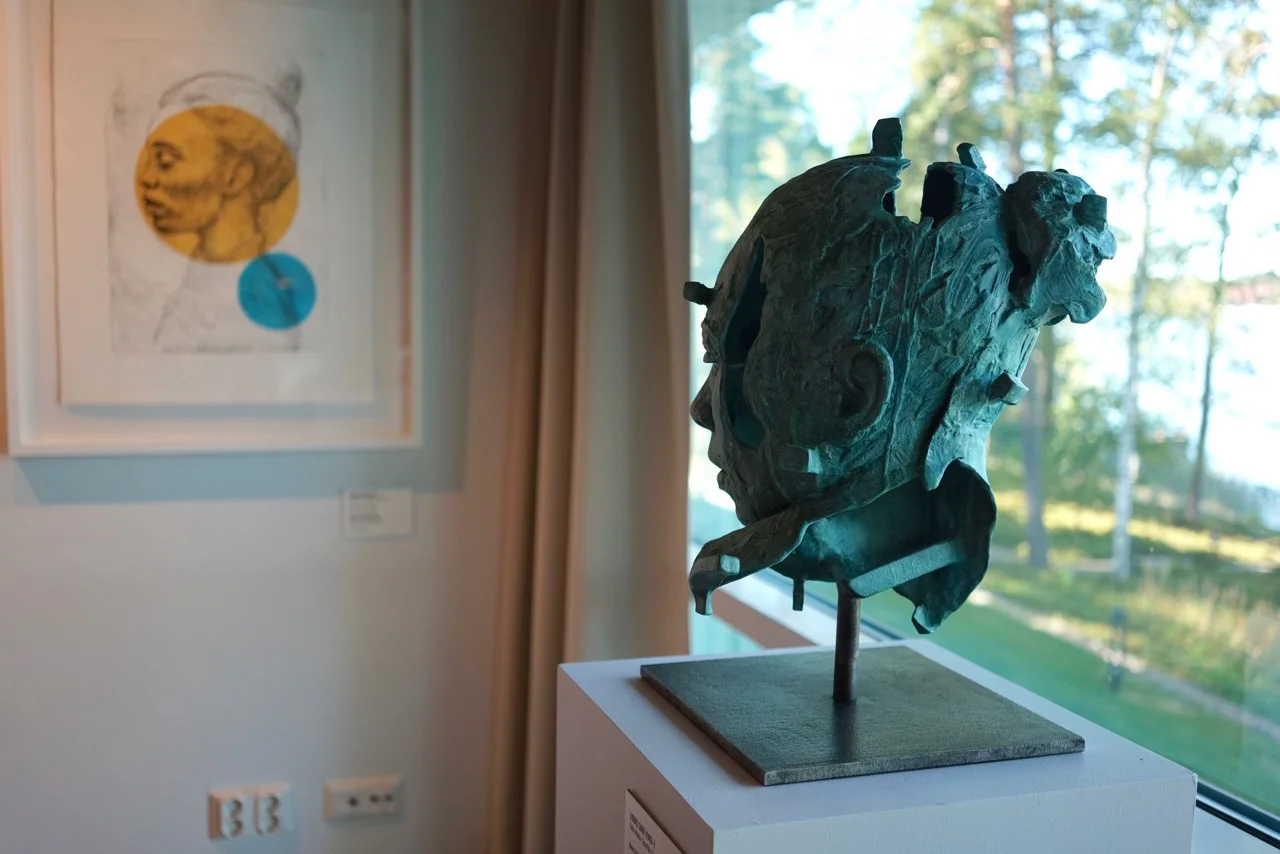Lionel Smit_Faces of Identity_Didrichsen Museum of Art_Helsinki_201622.jpg