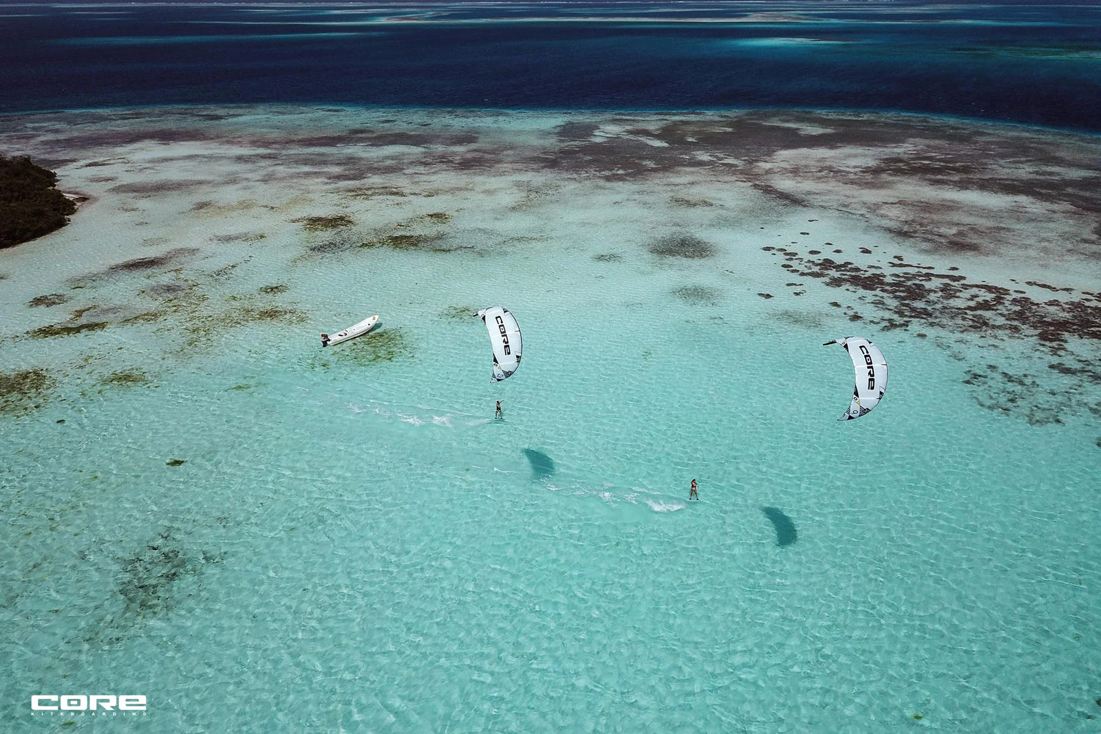 Tahe_Outdoors_Watersport_Brands_CORE_Kiteboarding_DJI_0023-2-1600.jpg