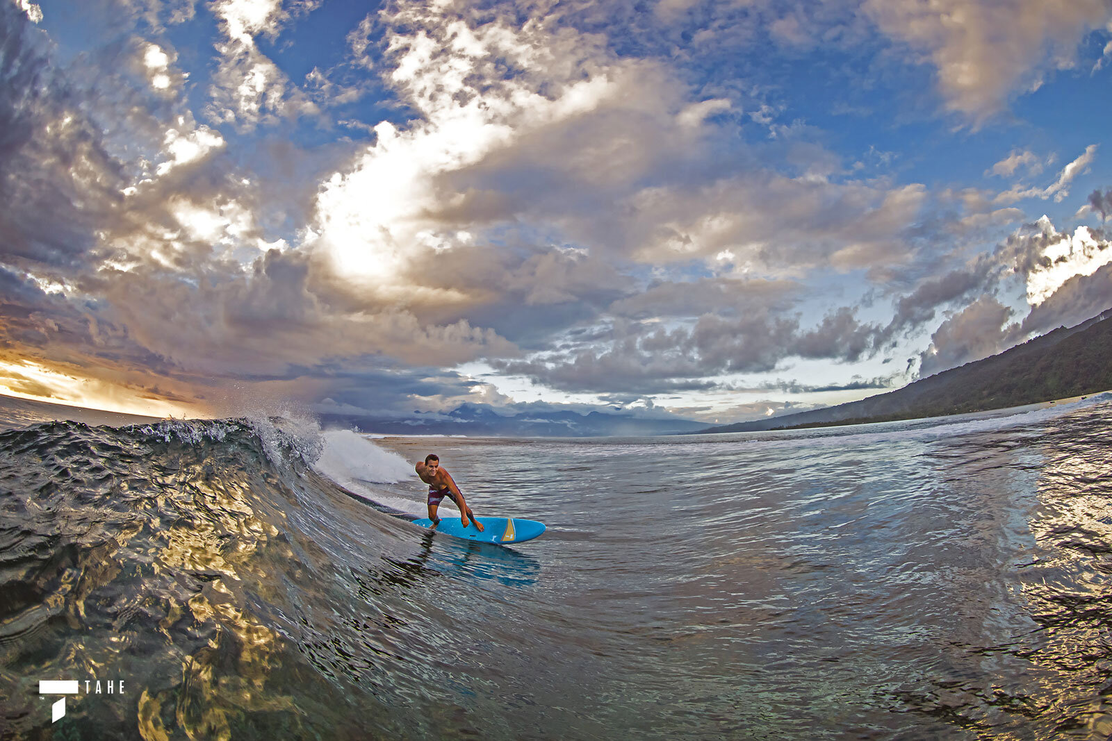 Tahe_Outdoors_Watersport_Brands_TAHE_Surf_Benthouard_1600.jpg