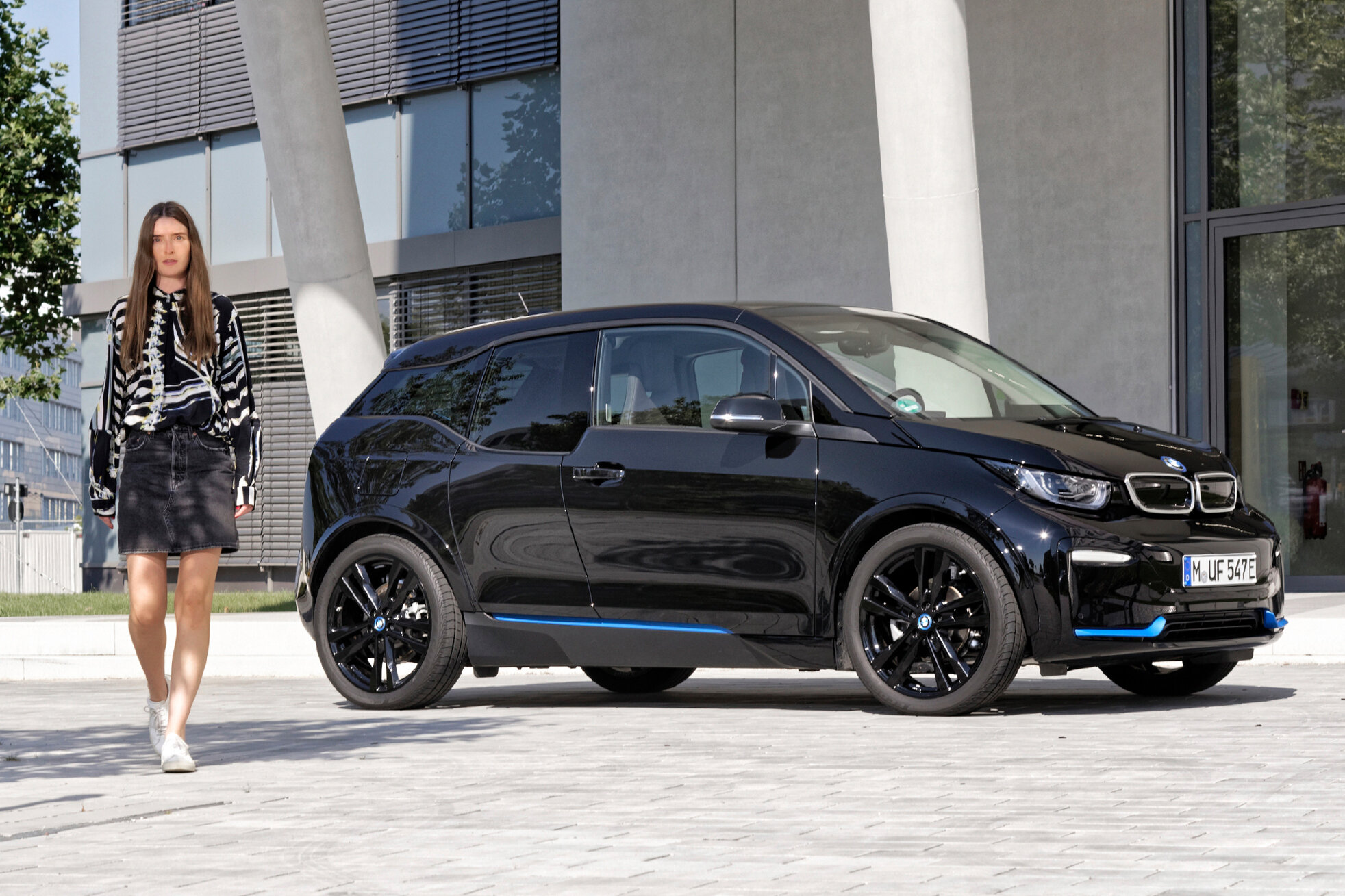 ellectric — The BMW i3 – setting a trend for the future of urban mobility