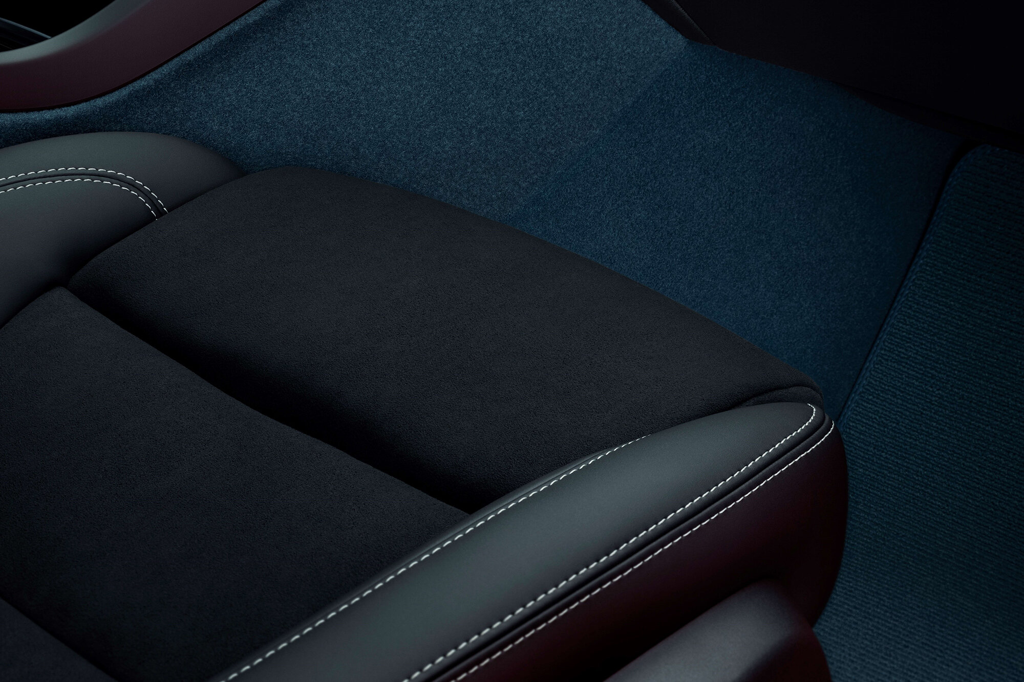 The interior of Volvos' new pure electric C40
