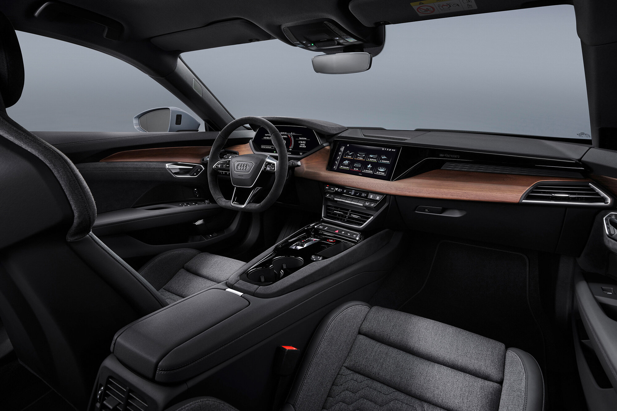 The interior of the Audi e-tron GT
