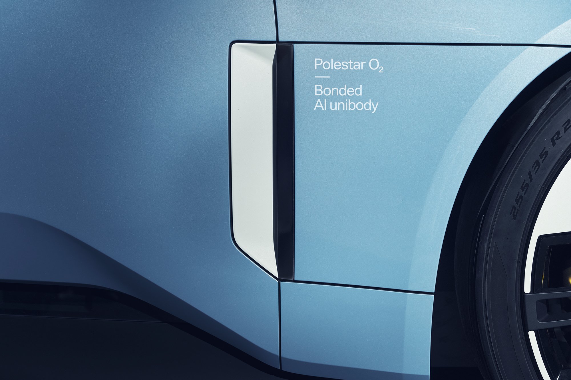 Exterior design of the electric roadster Polestar 02