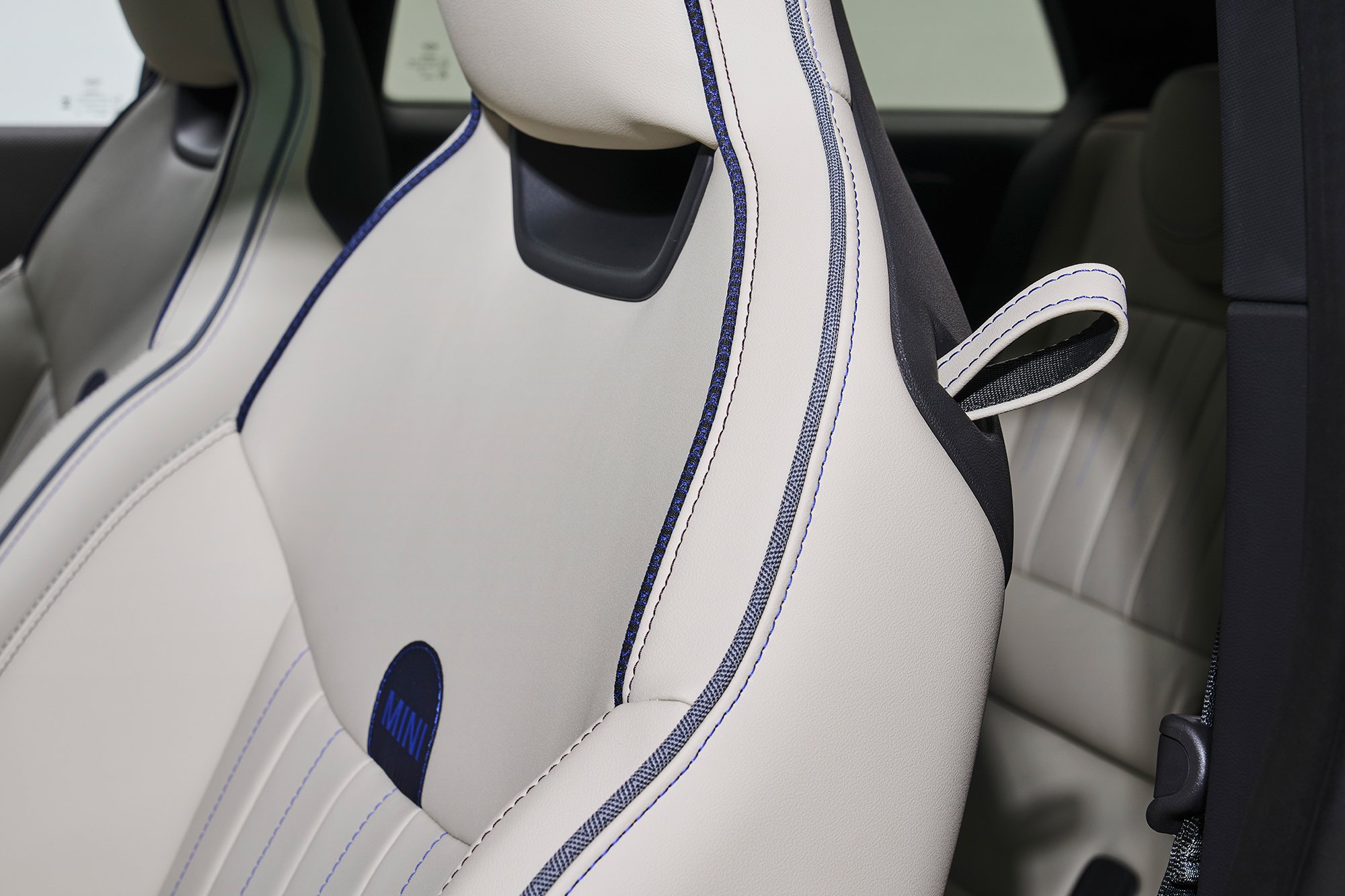The seat and textile design of the new all-electric MINI Cooper Electric