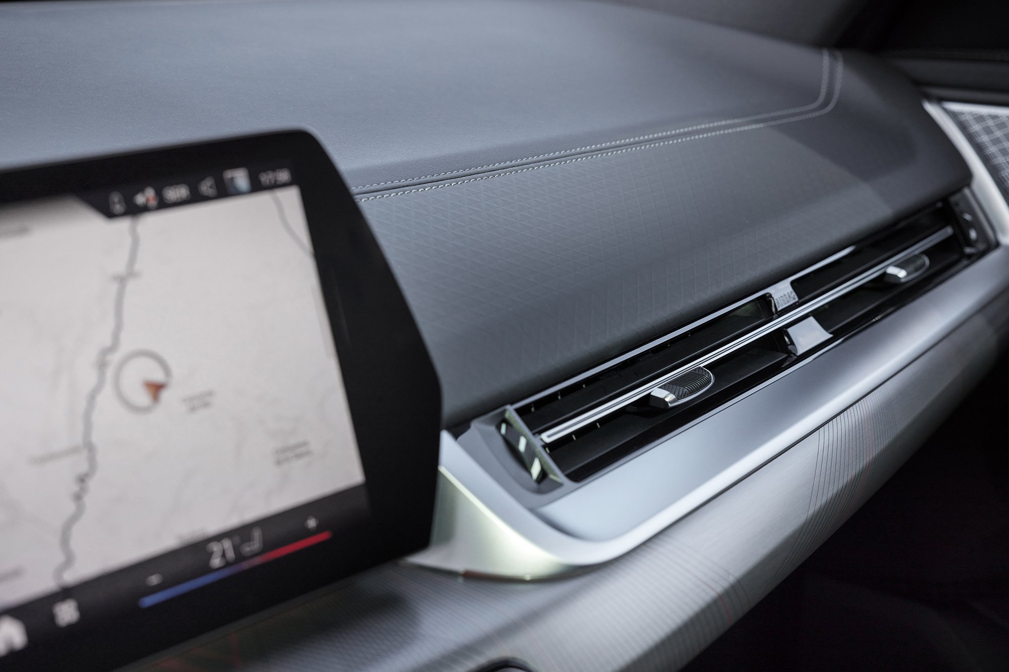 The infotainment in the new BMW iX2
