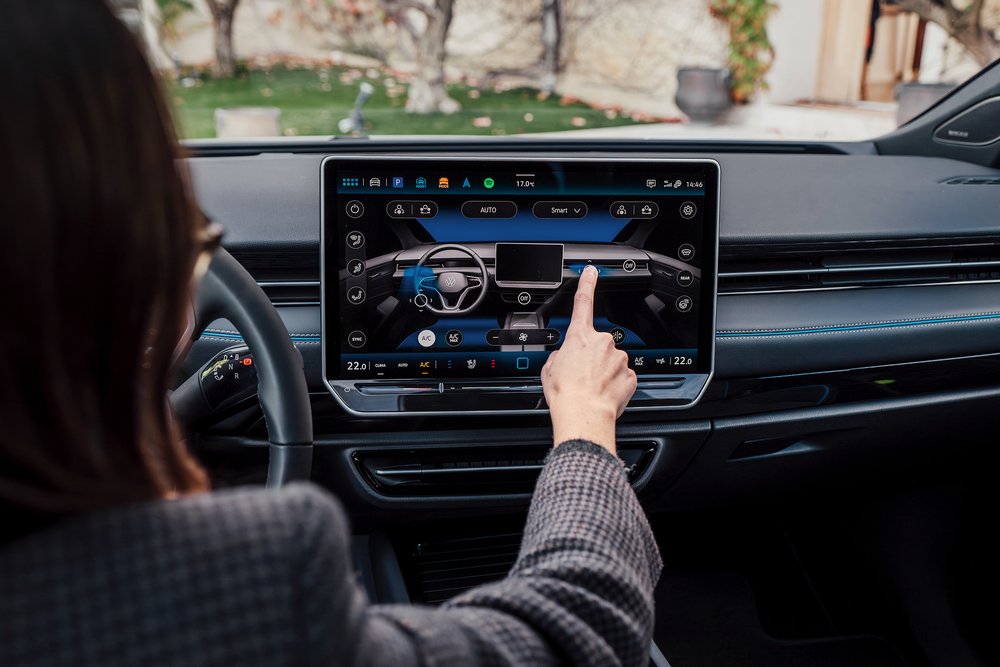 The touchscreen and simple infotainment system of the VW ID.7 