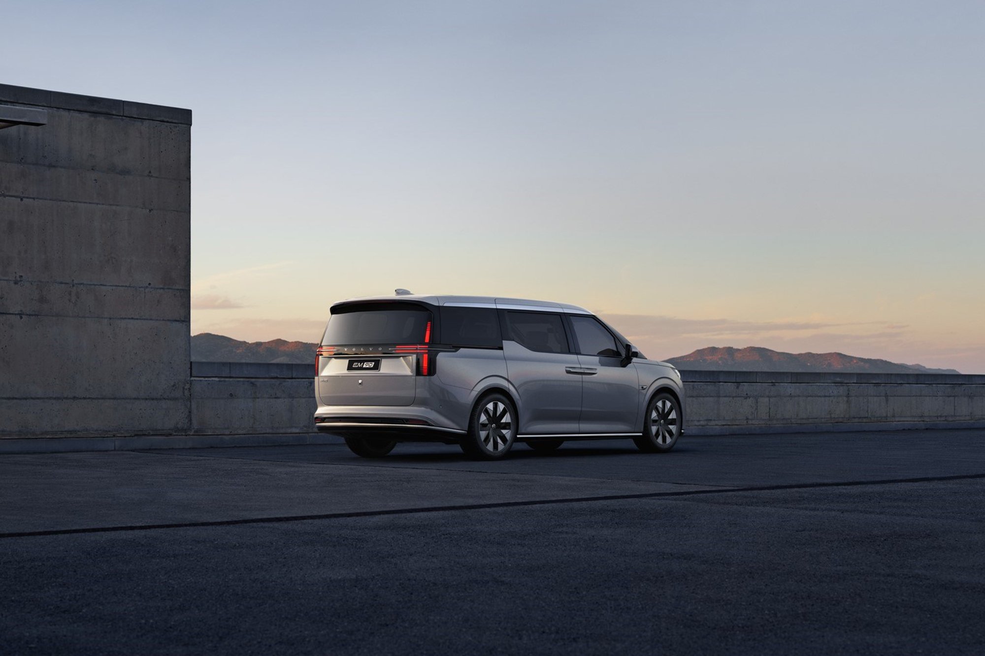 The exterior design of the new all-electric Volvo EM90 