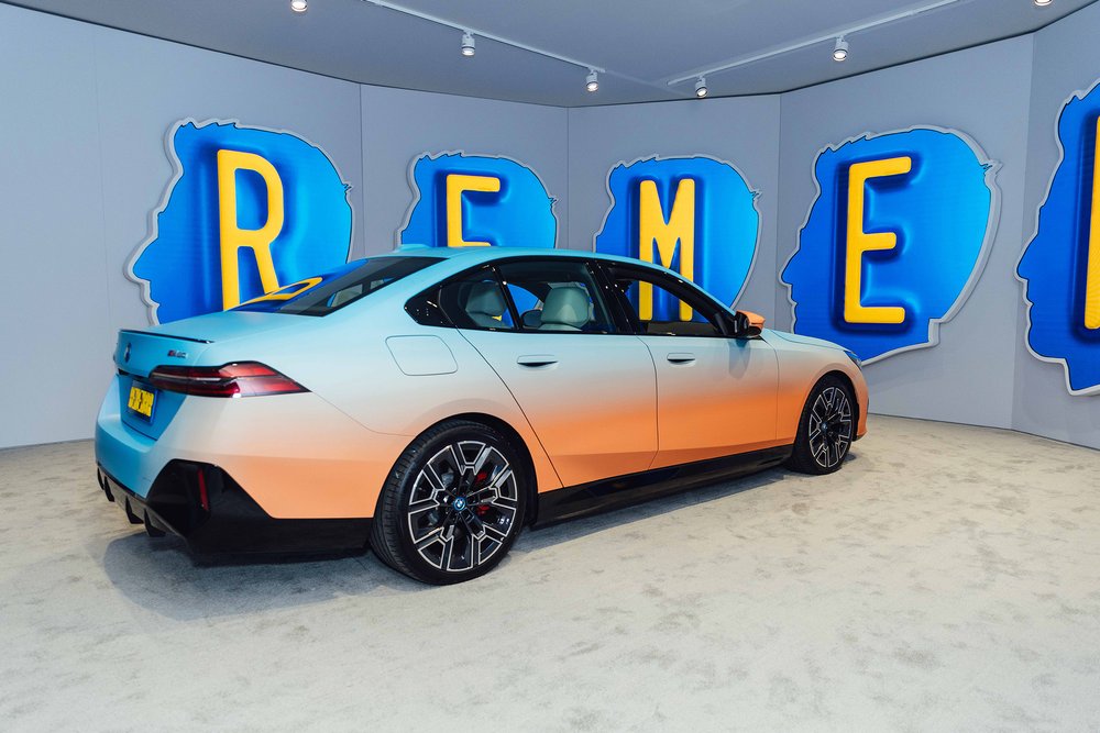 The BMW i5 with Alex Israels AI video installation at Art Basel Miami Beach 2023