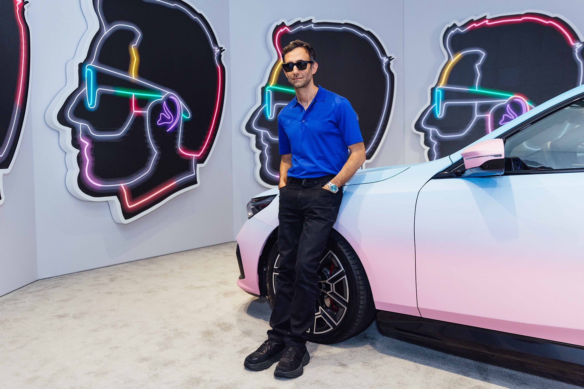 The BMW i5 with Alex Israels AI video installation at Art Basel Miami Beach 2023