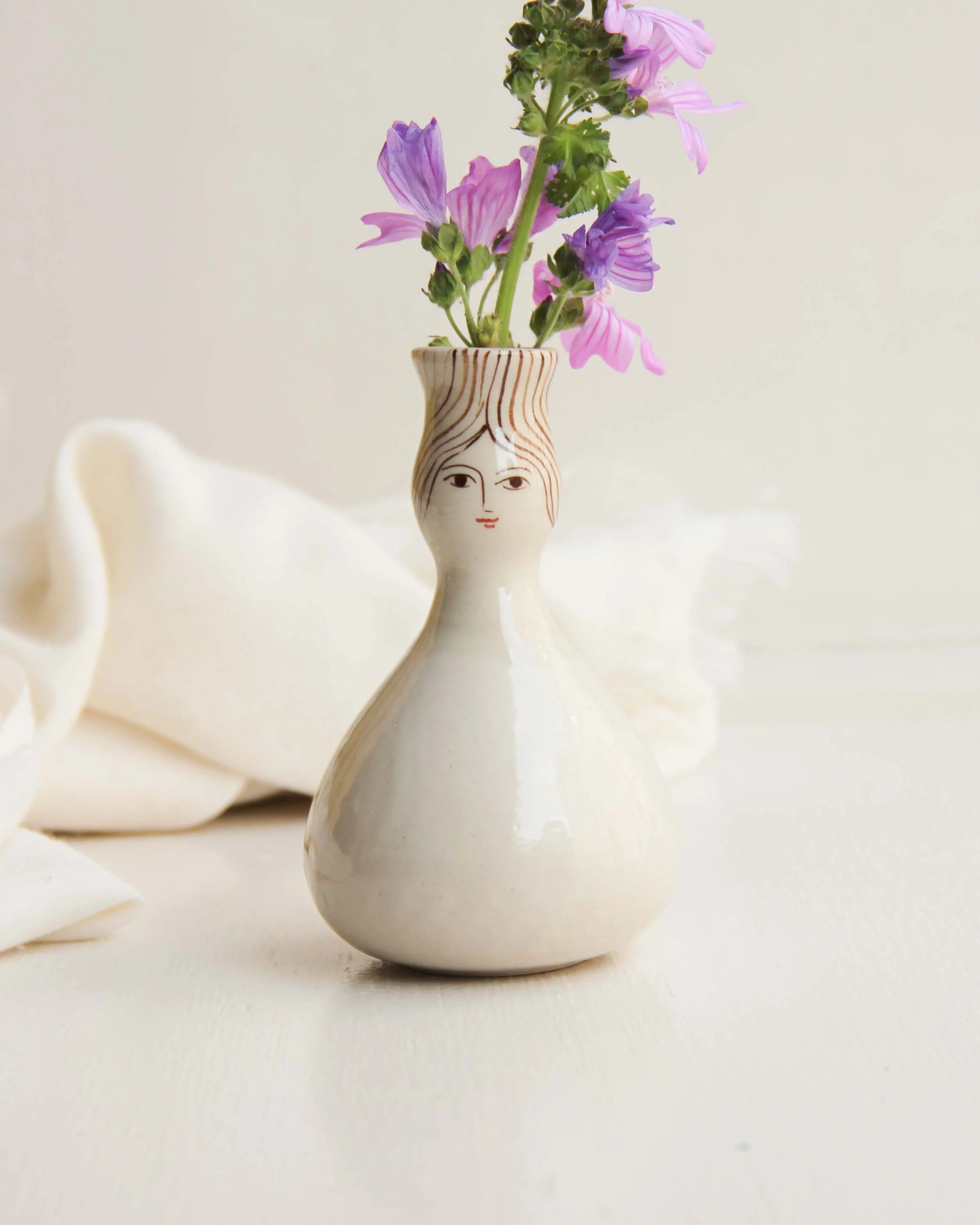 Vase – Elvira