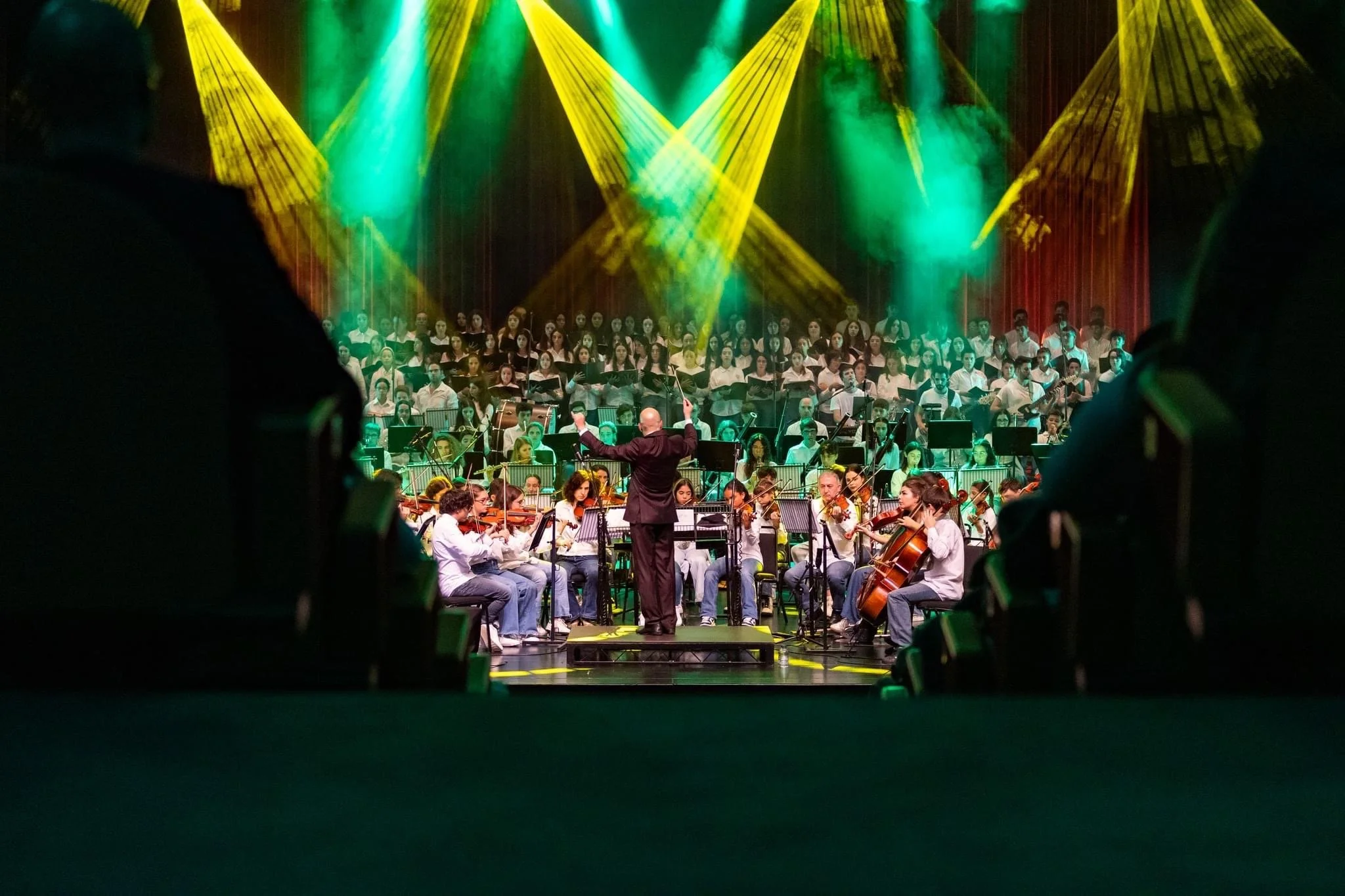 3efes Symphony Orchestra with Sofia Escobar