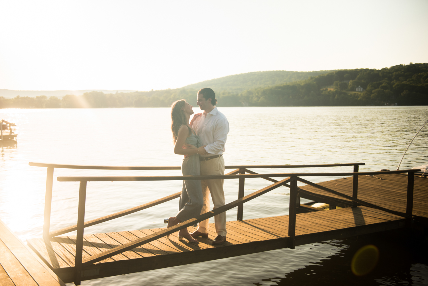 lake-waramaug-new-preston-ct-engagement-session-9.jpg