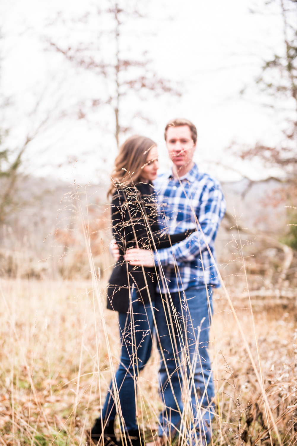 lovers-leap-park-engagement-session-new-milford-ct-6.jpg