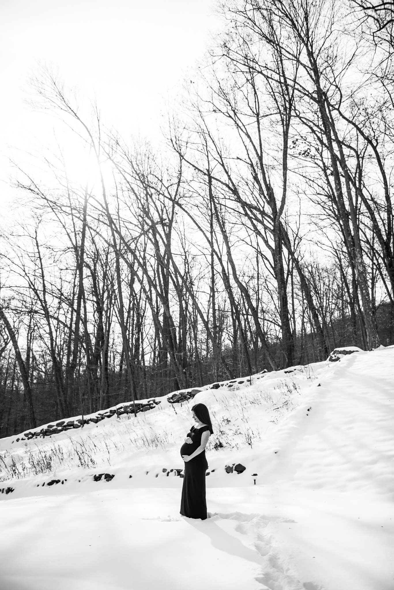 westchester-county-maternity-photographer-winter-maternity-session-13.jpg