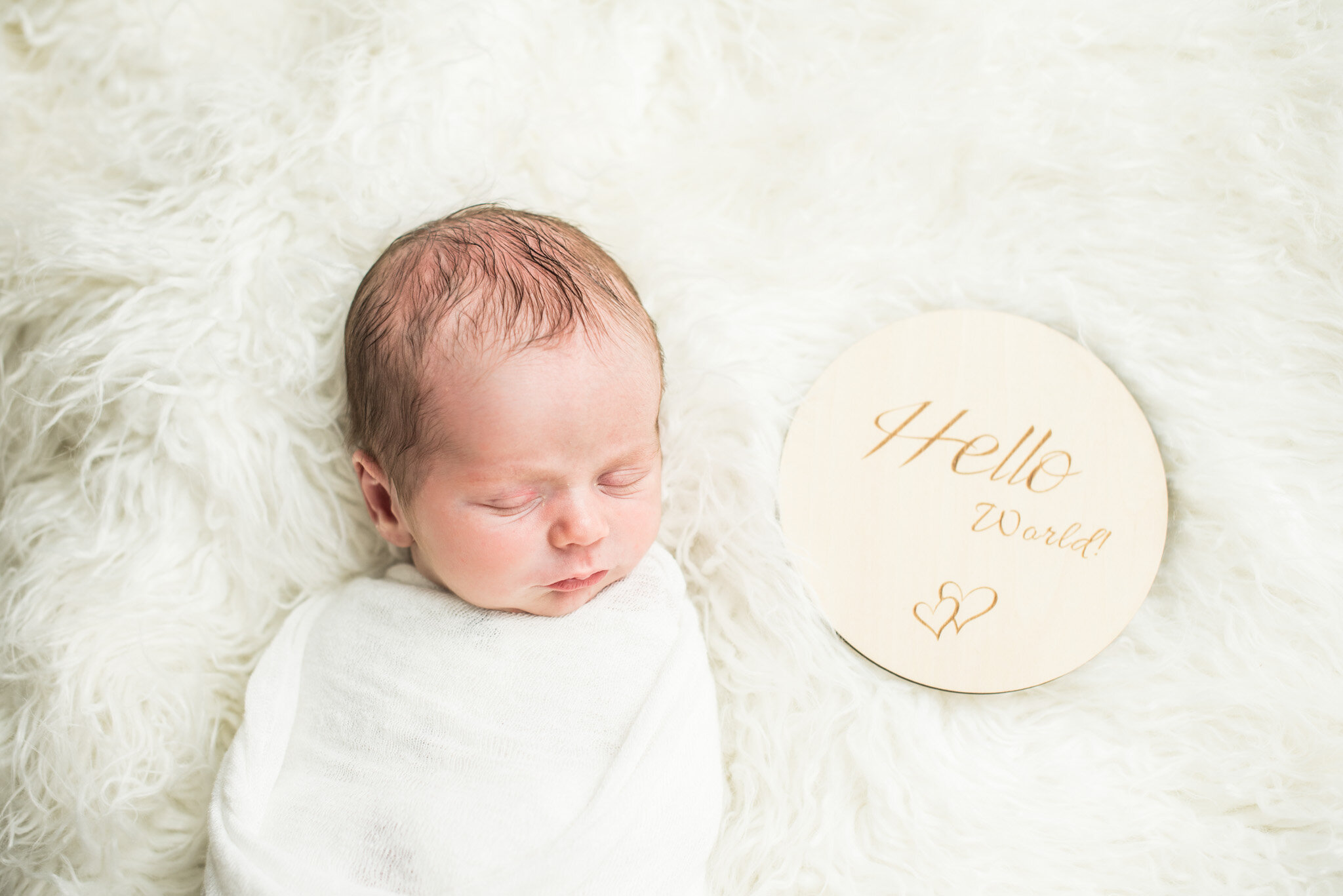 connecticut-newborn-photographer-natural-in-home-newborn-sessions-2.jpg