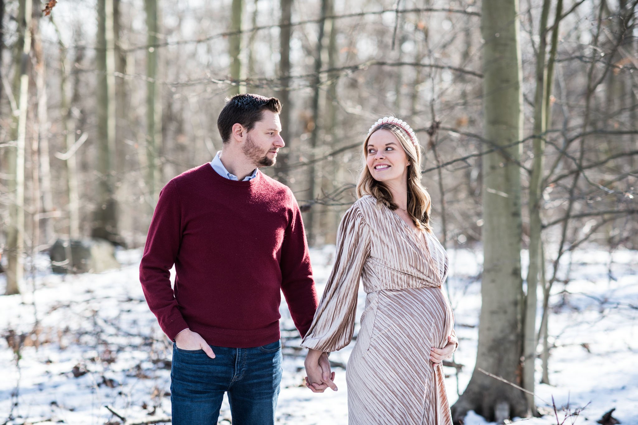 stamford-ct-maternity-session-winter-maternity-photoshoot-ct-maternity-newborn-photographer-2.jpg