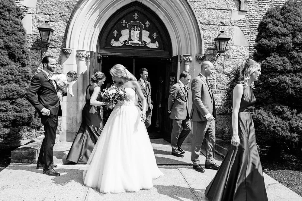 Broken pose is my favorite part of a photo. When you let go of perfection the storytelling happens.

#ctweddinghotographer #nyweddingphotographer #trumbullwedding #summerweddings #connecticutweddingphotographer #fairfieldcountyweddingphotographer #st