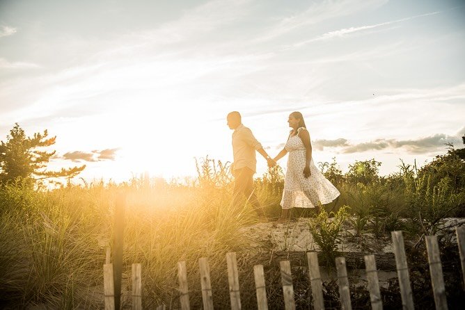 Walking on the horizon...

Post proposal engagement session at Tod's Point Park in Greenwich and the sunset was 🔥
.
.
.

#proposalphotographer #proposalphotos #ctproposalphotographer #greenwichproposal #greenwichengagementsession #greenwichengagemen