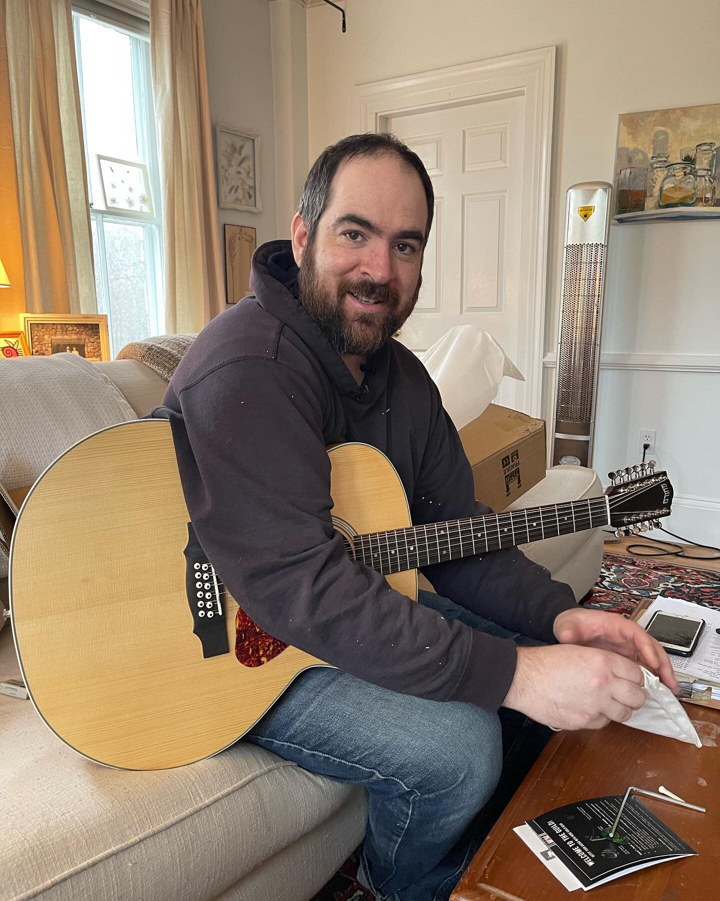 Come see me play this new 12 string from @guildguitars tomorrow!! 
🎶
Sunday 4/2 in Cape Neddick 
5pm - 8pm @cliffhousemaine 
.
#guildguitars #mainemusician #gordonlightfoot #livemusicmaine #mainelivemusic