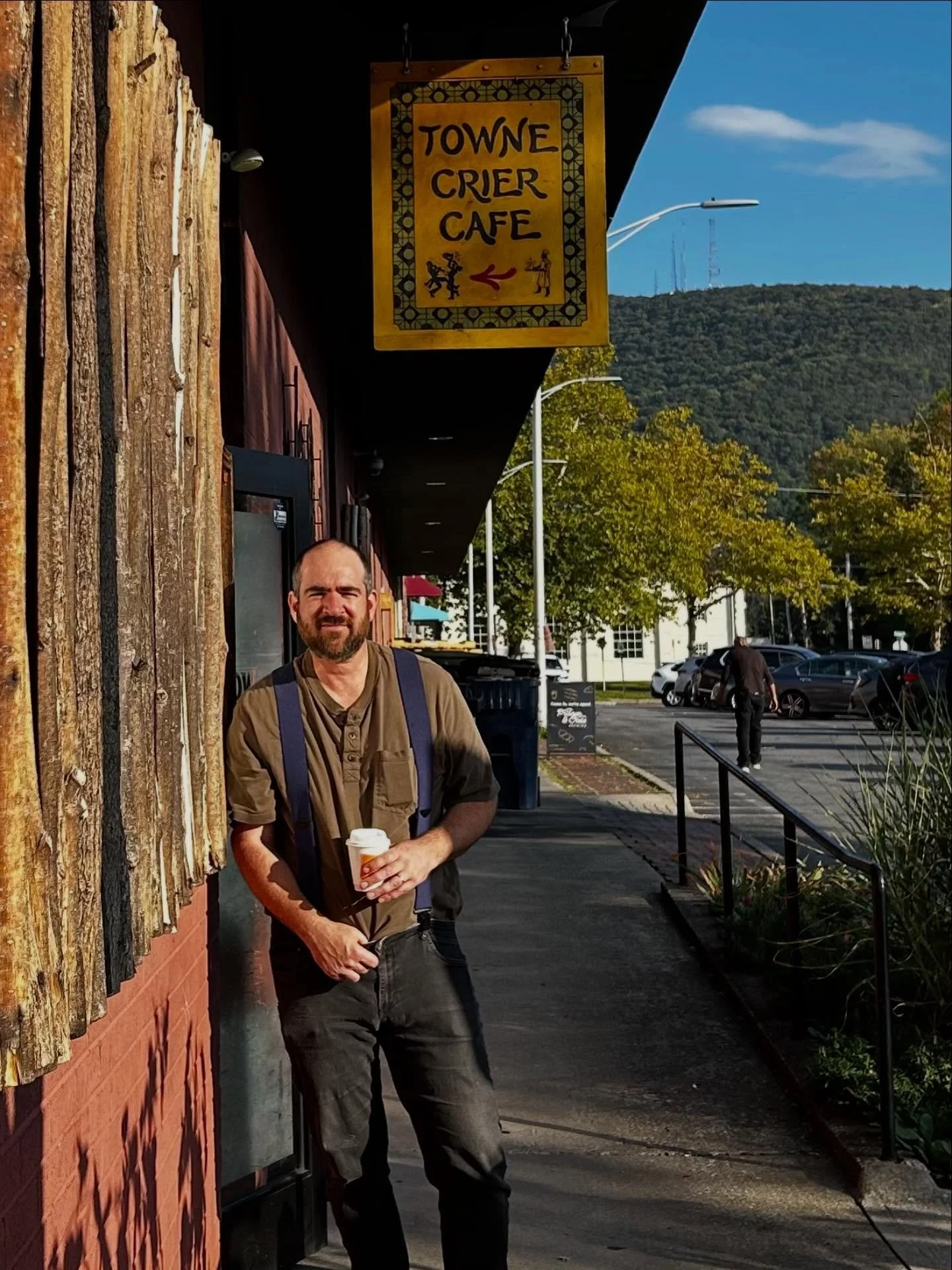 Thx @frankfotusky and @daniel_kleederman for a great night at the legendary @townecriercafe
