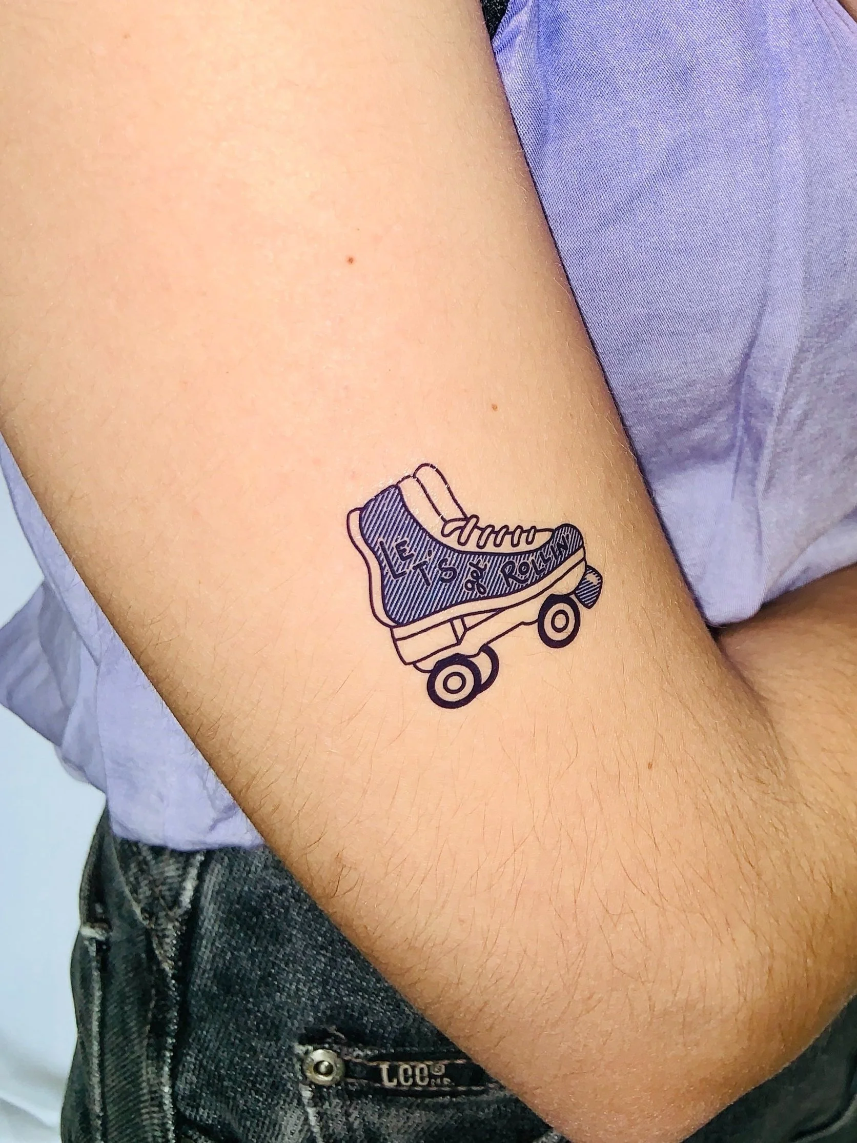 roller-skate-temporary-tattoo.jpg