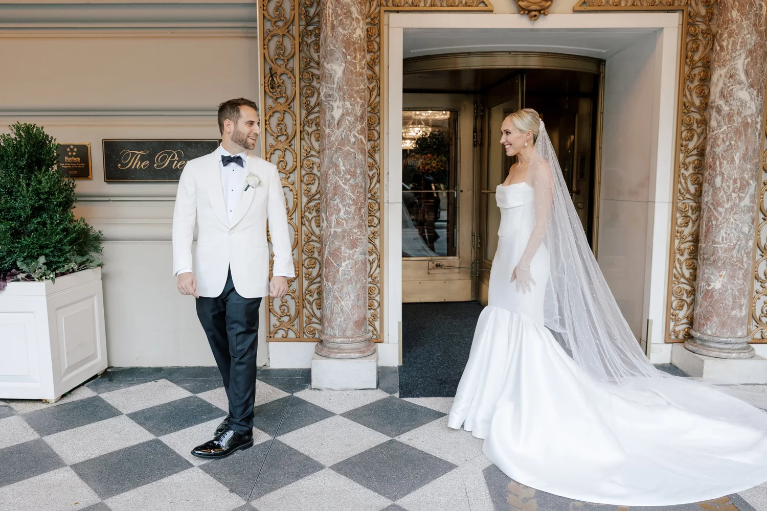 harmonie club dress code Timeless and Iconic Wedding at The in NYC — A Petal to Peddle Color:Burgudy harmonie club new york maxi dress for wedding dark purple short homecoming