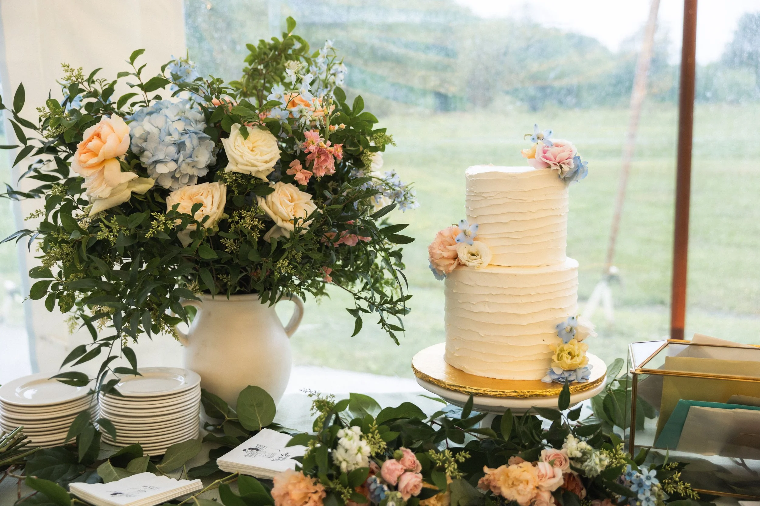 Kenoza Hall Wedding Dessert Table with Floral Urn | Catskills Wedding Florals