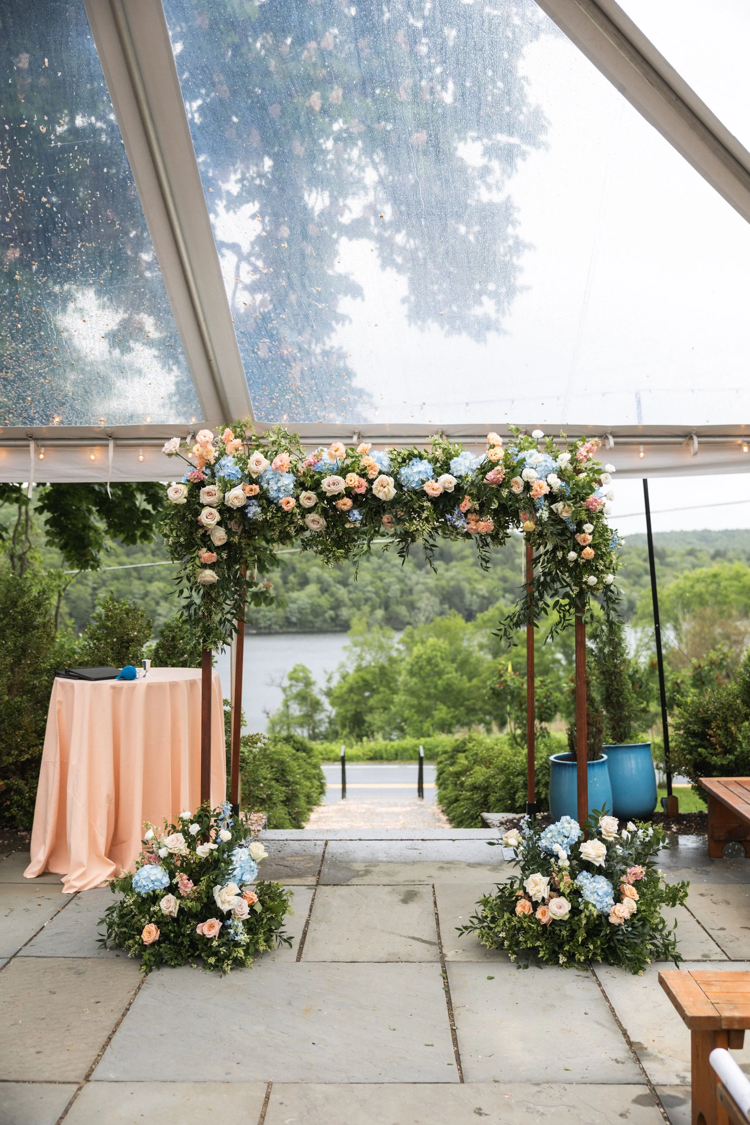Wide View of Chuppah Ceremony | Kenoza Hall Catskills Wedding Florals