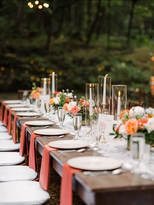 Guest Table Floral Design Side View | Spillian Catskills Wedding