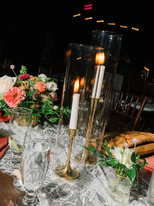 Flash Photo of Wedding Table Centerpiece | Spillian Catskills Wedding